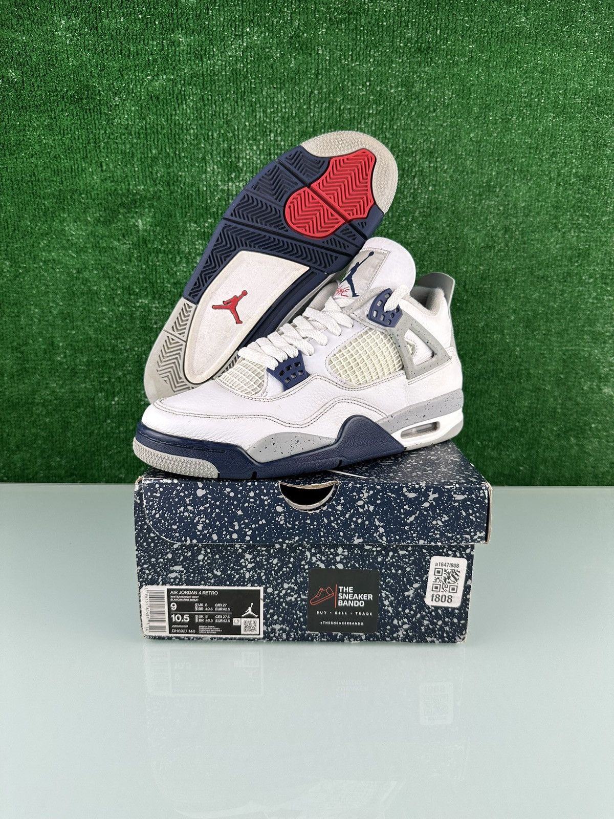 Jordan Brand Jordan 4 Retro Mid Midnight Navy size 9 Size US 9 / EU 42 - 1 Thumbnail