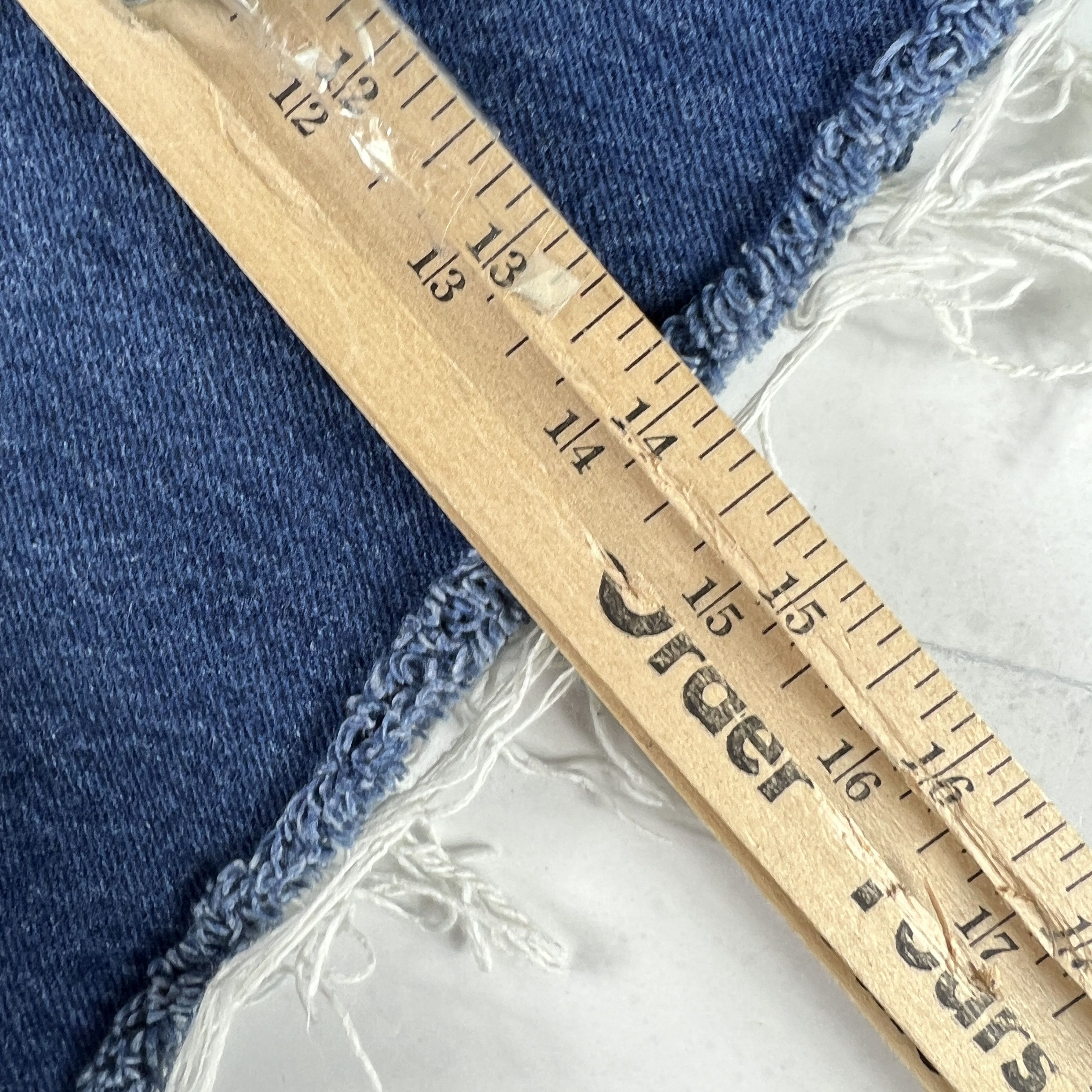 Levi's Levi's Jean Shorts 501 Straight Cut Off Frayed Denim Jorts Size US 30 / EU 46 - 14 Thumbnail