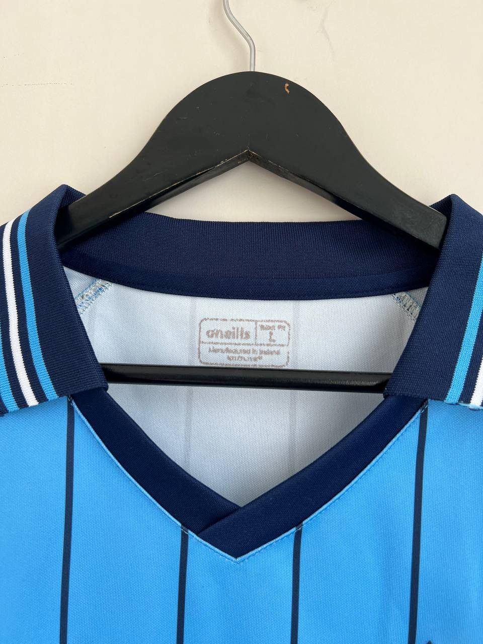 O'Neills 1983-86 DUBLIN GAA (ÁTH CLIATH) RETRO HOME JERSEY Size US L / EU 52-54 / 3 - 8 Thumbnail