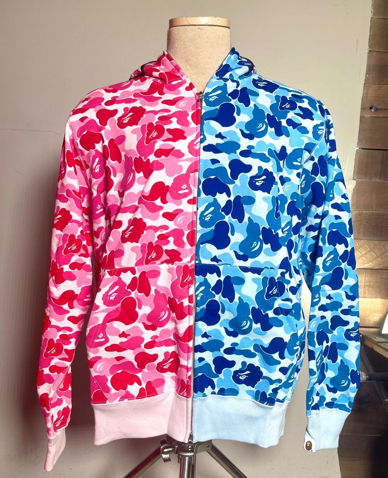 Bape BAPE ABC Camo Separate Shark Full Zip Hoodie 'Pink' Size US XL / EU 56 / 4 - 6 Thumbnail