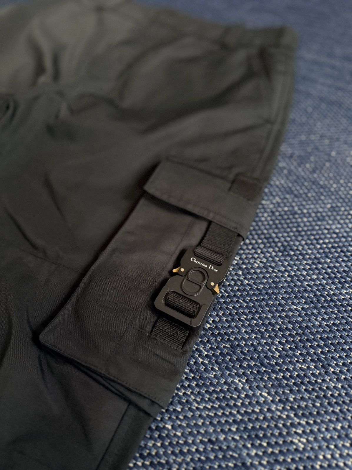 Dior FW21 Black Nylon Buckle Cargo Pants Size US 32 / EU 48 - 2 Thumbnail