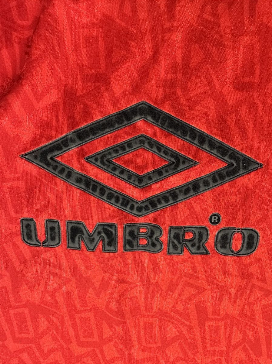Umbro × Vintage Vintage Umbro pro training size L/XL monogram tee big logo Size US L / EU 52-54 / 3 - 6 Thumbnail