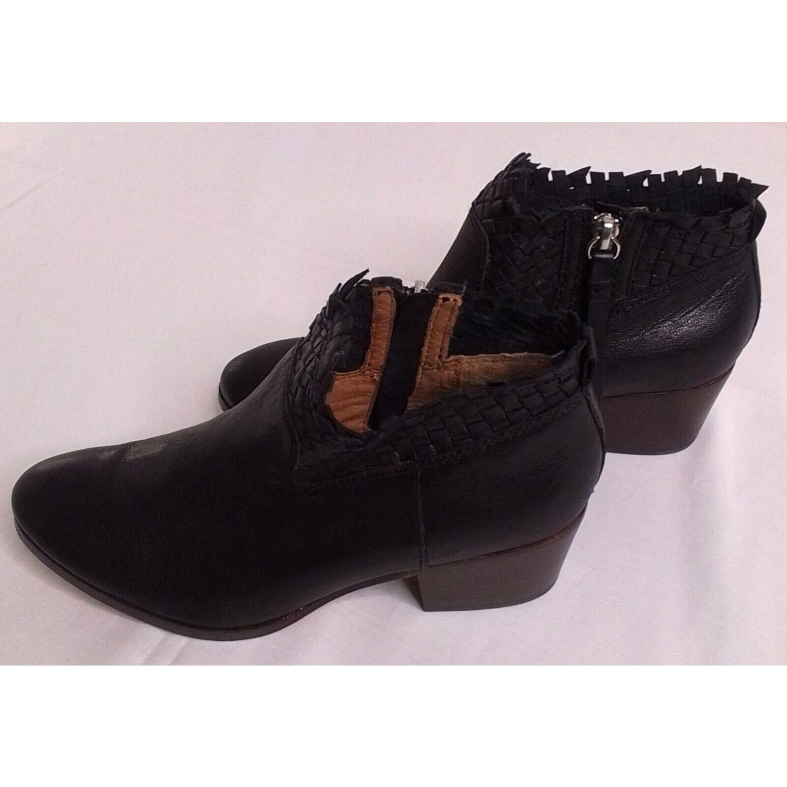 Coach Coach Boots Women's 7B Black Leather Bootie #W3143 Size US 7 / IT 37 - 3 Thumbnail