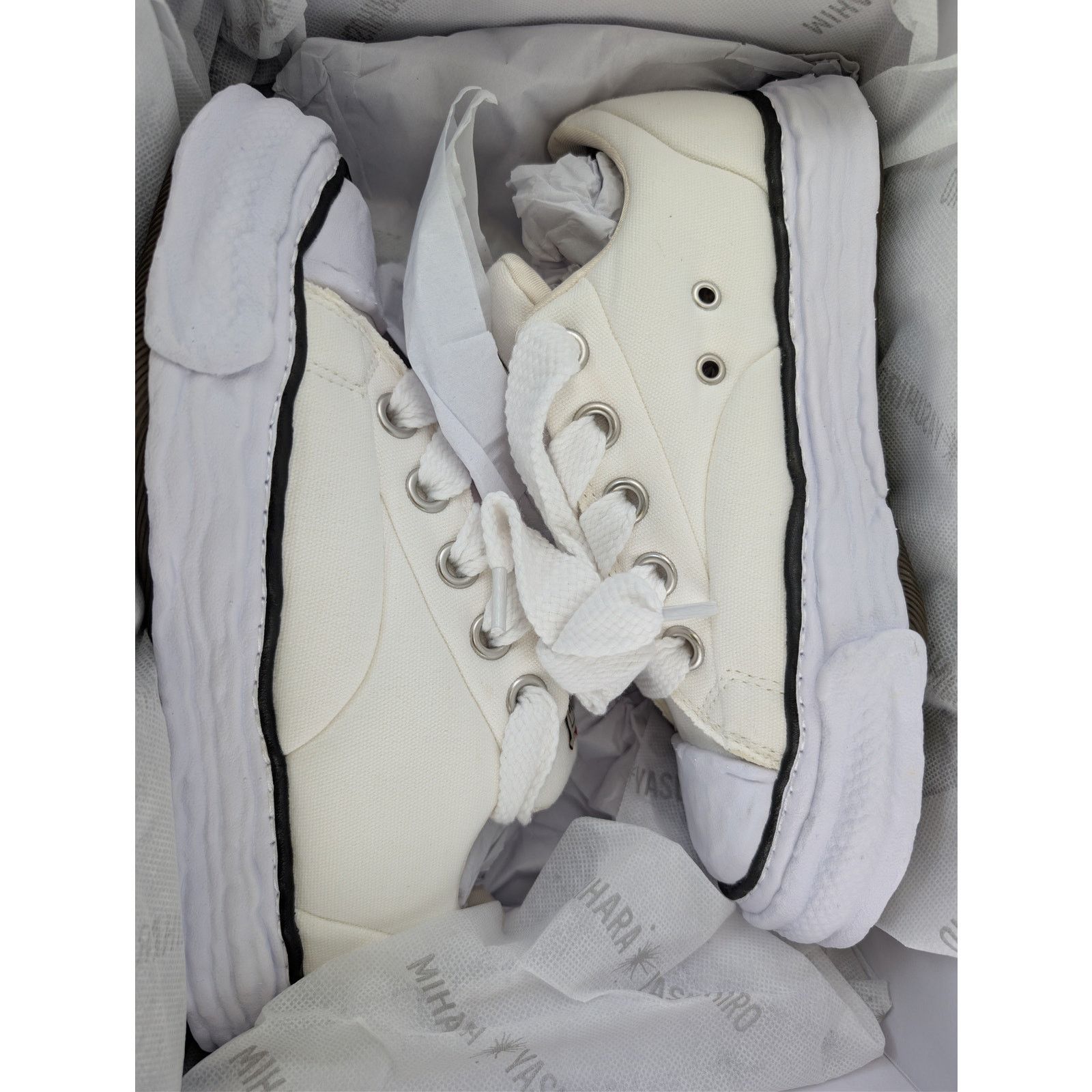 Maison MIHARA YASUHIRO o1rshd1 Peterson 23 Original Sole Sneakers in White 45 Size US 12 / EU 45 - 22 Thumbnail