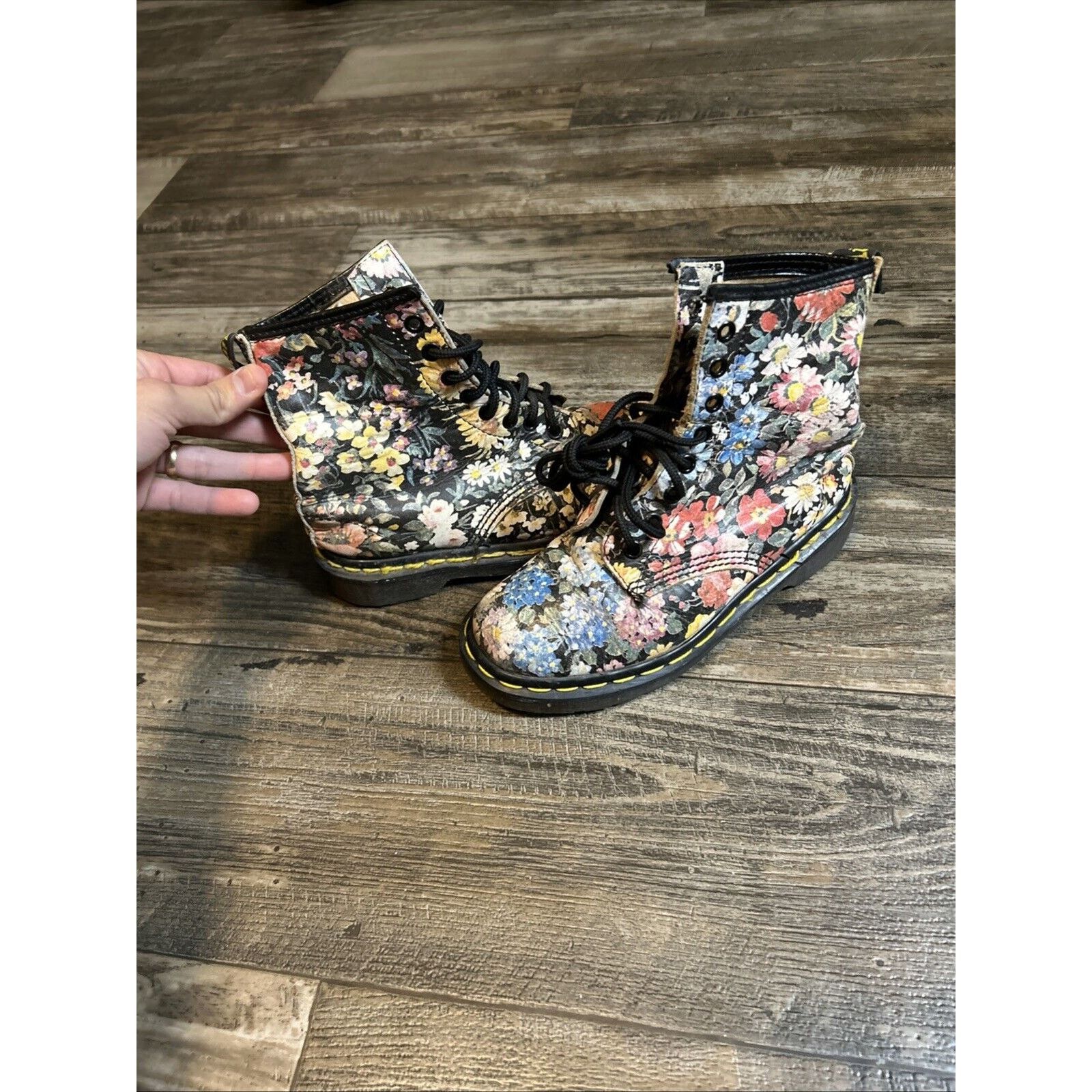 Dr. Martens RARE VTG Dr. Martens Dark Floral Lace Up Eyelet Boot Women Size US 5 / IT 35 - 1 Thumbnail