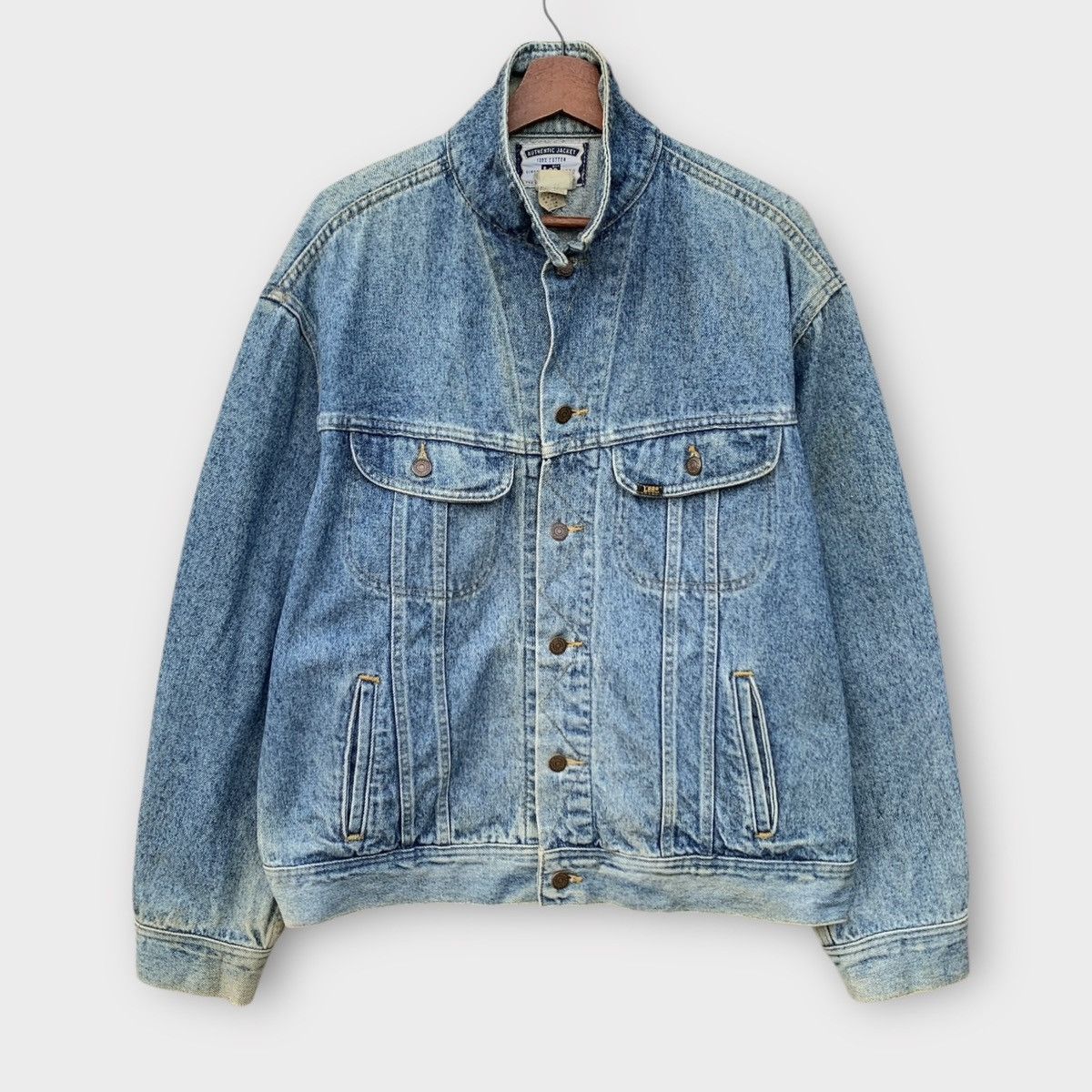 Lee VINTAGE DISTRESSED LEE LIGHT WASH DENIM JEANS JACKET Size US L / EU 52-54 / 3 - 2 Thumbnail