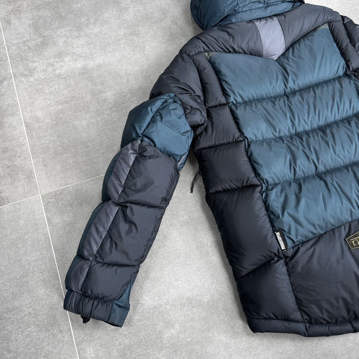 BLACKYAK Black Yak Namaste Extreme Peak Puffer Down Jacket Gorpcore Size US S / EU 44-46 / 1 - 22 Thumbnail