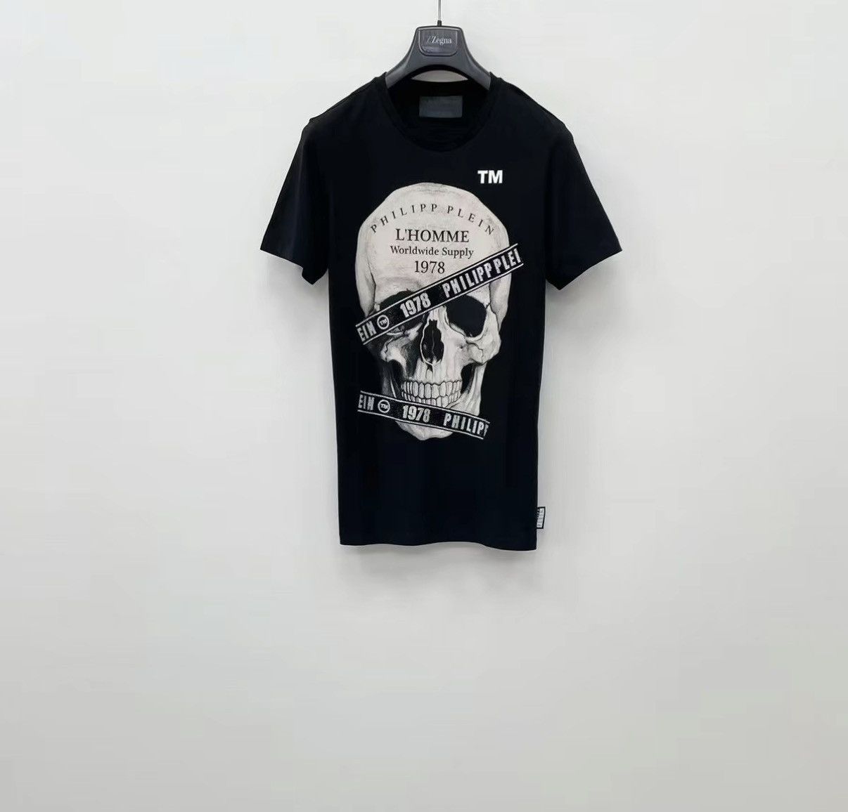 Philipp Plein PHILIPP PLEIN Rhinestone Cotton Short Sleeve T-shirt J30 Size US S / EU 44-46 / 1 - 1 Thumbnail