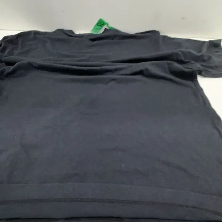Stone Island Stone Island Black Compass Logo TShirt -2506 Size US XL / EU 56 / 4 - 9 Thumbnail