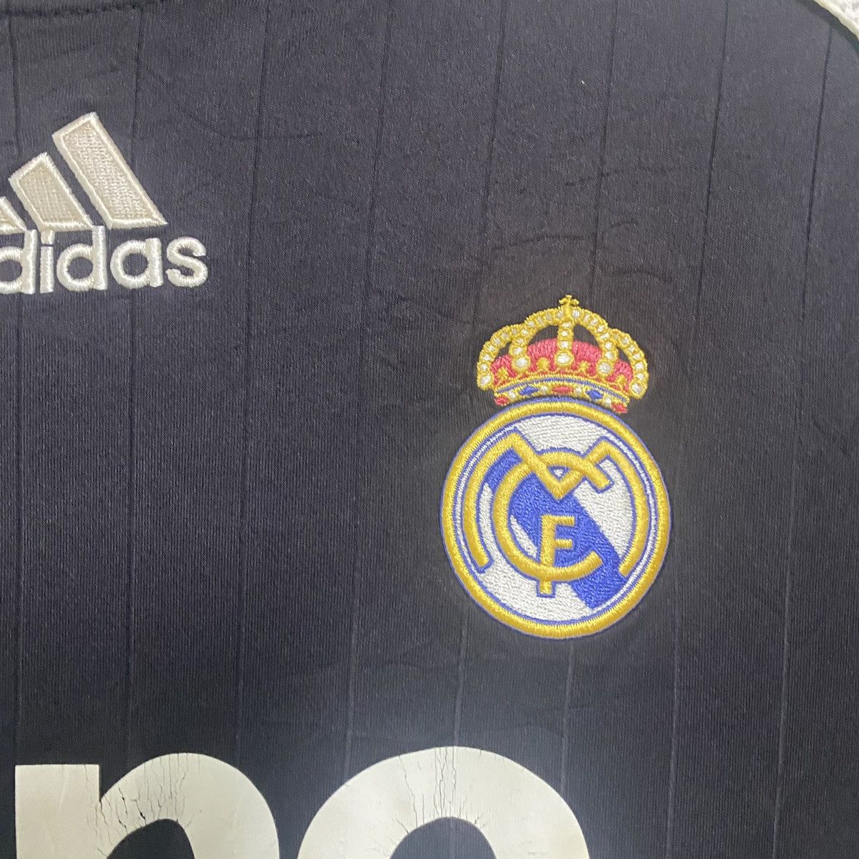 Adidas Vintage Real Madrid Away Jersey 2006 Size US S / EU 44-46 / 1 - 18 Thumbnail