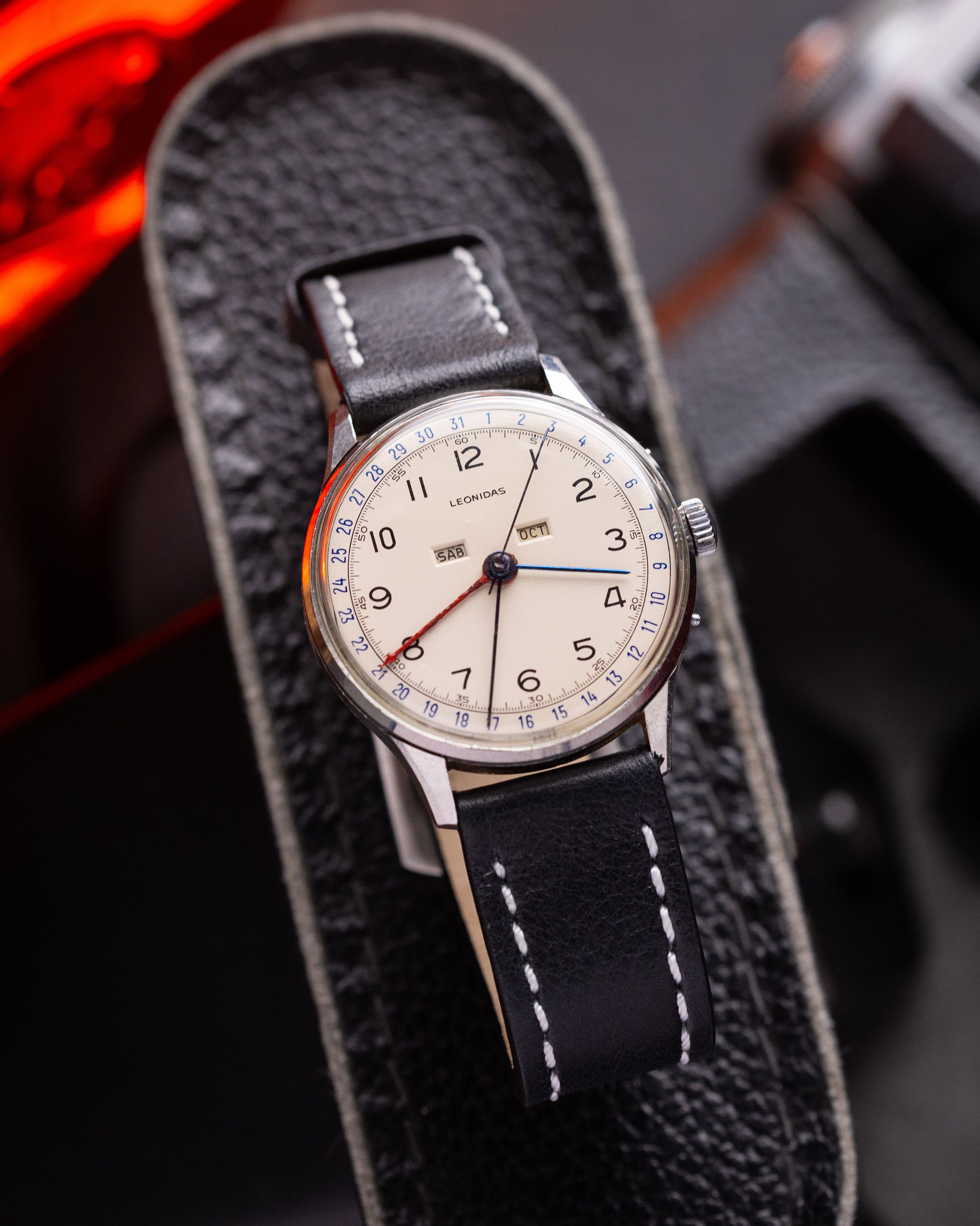 Other Leonidas Triple Calendar Chronograph watch, Oversize case Size 38 - 3 Thumbnail