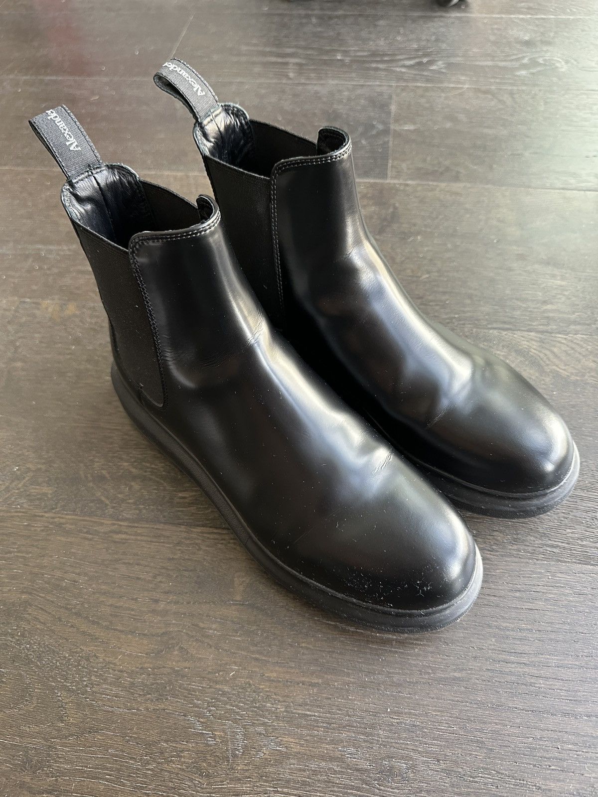 Glossed-leather exaggerated-sole Chelsea boots