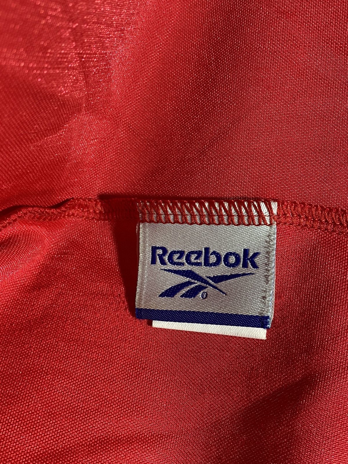 Reebok Vintage Reebok Liverpool FC 2000-2002 Home Football Shirt Size US XL / EU 56 / 4 - 16 Thumbnail