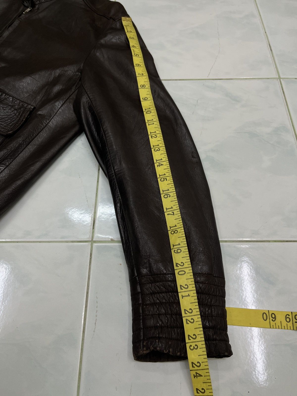 Loewe 🔥🔥🔥RARE LOEWE LEATHER JACKET Size M / US 6-8 / IT 42-44 - 25 Thumbnail