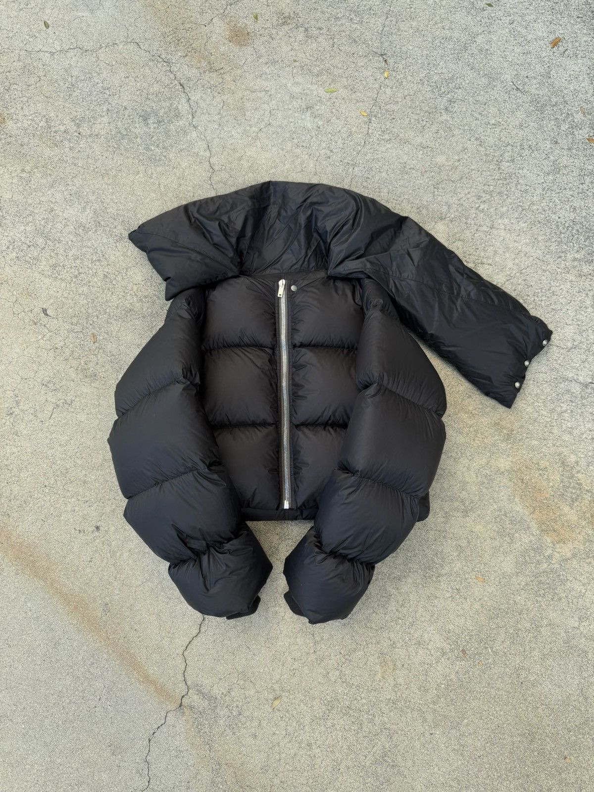 Rick Owens Rick Owens FW22 Strobe Cropped Puffer Size US M / EU 48-50 / 2 - 2 Thumbnail