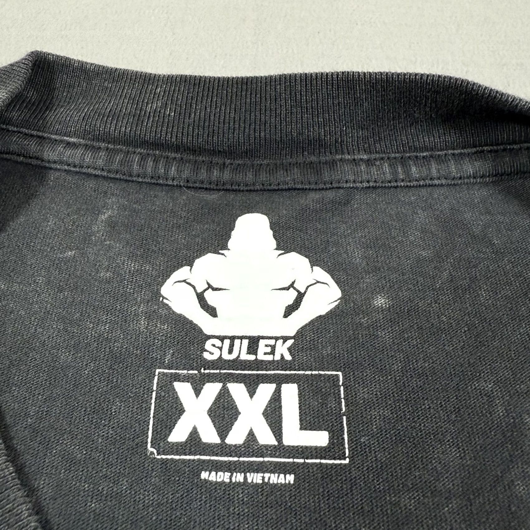 Vintage SULEK Shirt Mens 2XL Black Pumped Gym Bodybuilding Graphic Tee Don’t Skip Cardio Back PUMPED Patch Crew Neck Short Sleeve Size US XXL / EU 58 / 5 - 7 Thumbnail