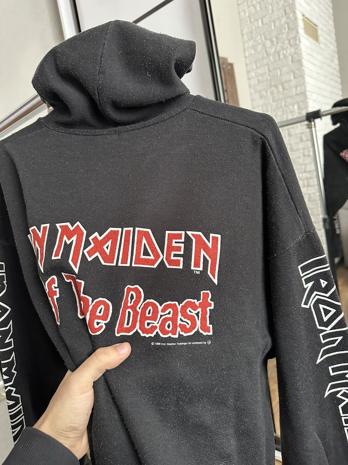 Iron Maiden 1999 Iron Maiden Best Of The Beast Vintage Hoodie Pullover Size US L / EU 52-54 / 3 - 10 Thumbnail