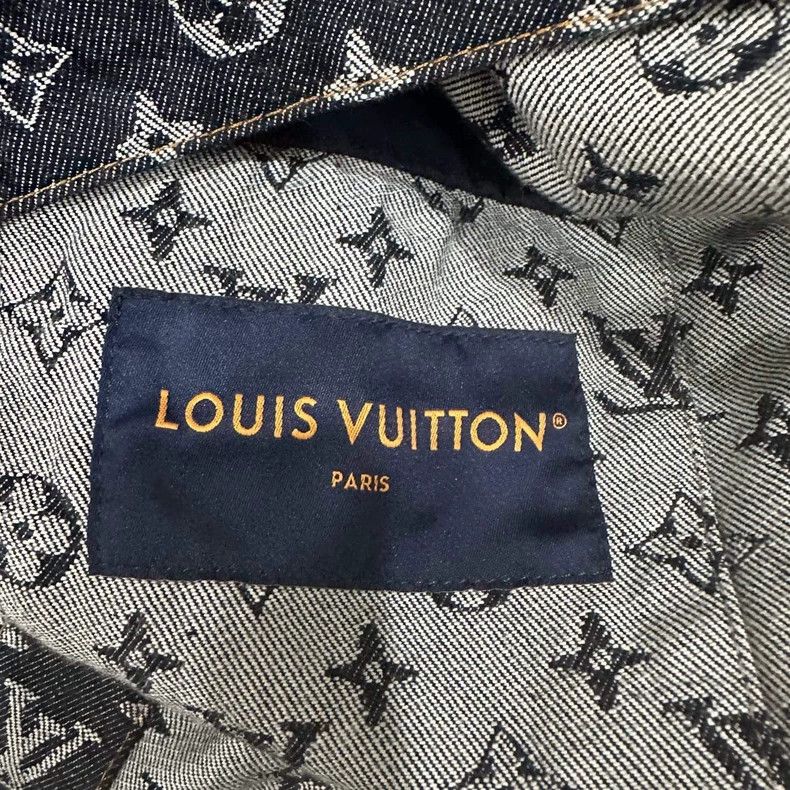 Louis Vuitton Louis Vuitton full logo and pearl buttons denim jacket Size US L / EU 52-54 / 3 - 5 Thumbnail
