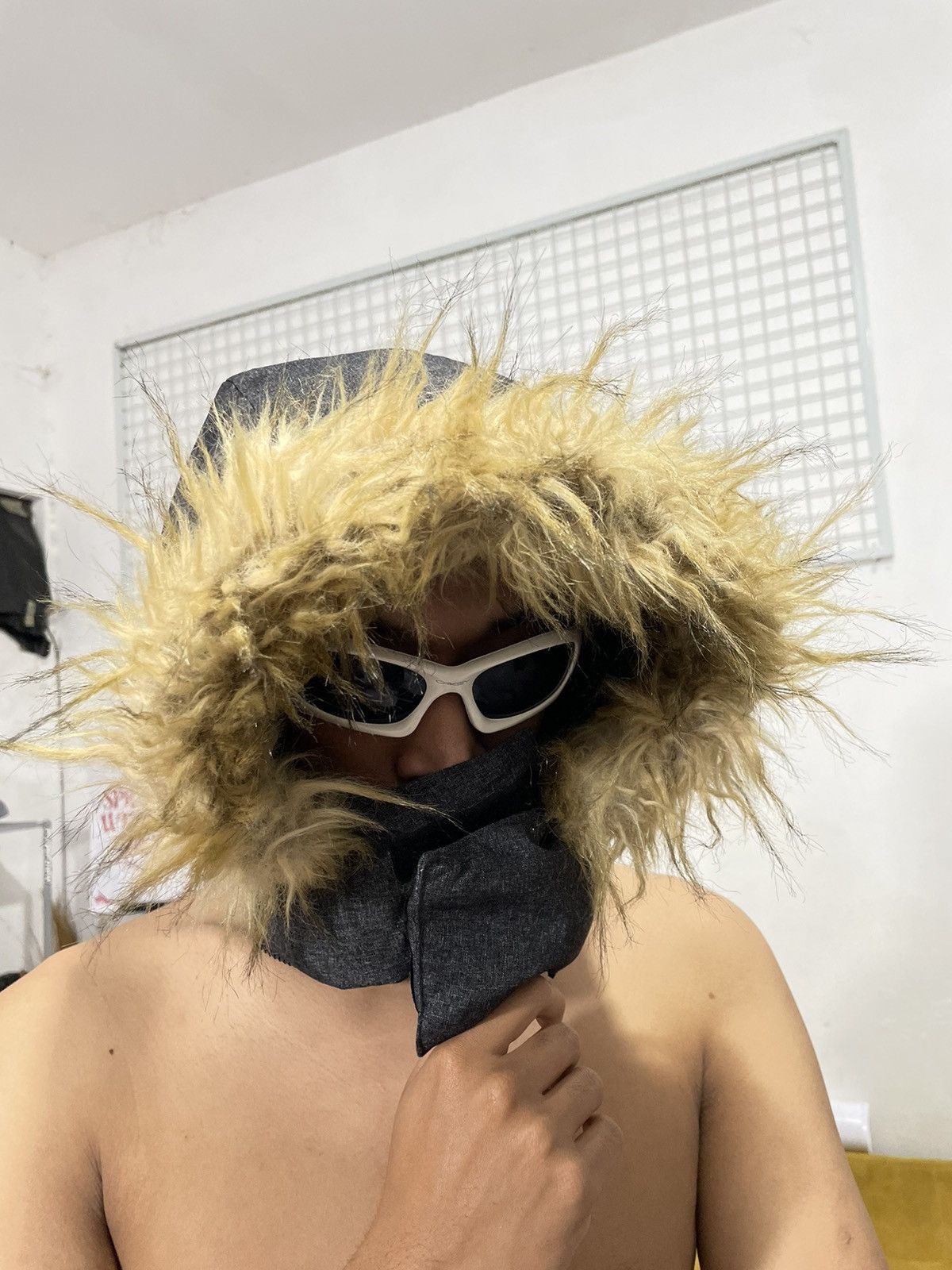 Hysteric Glamour 2000s Raccoon fur hood G.O.A style Size ONE SIZE - 4 Thumbnail