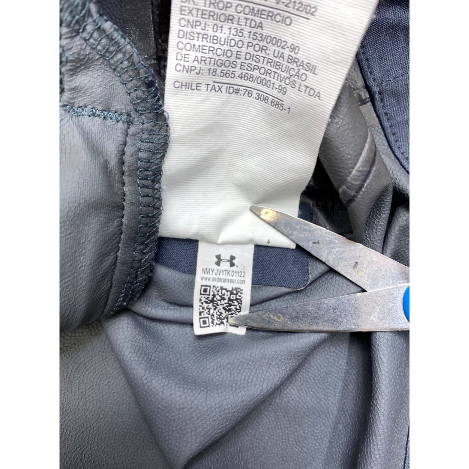 Under Armour Under armour Jacket Mens M Gray Loose Zip Mock Neck Casual Activewear Track Jacket Full Zip Pockets Lightweight Regular Modern Mens Size US M / EU 48-50 / 2 - 7 Thumbnail