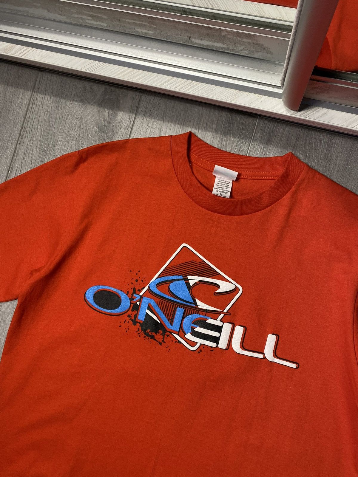 O'Neill × Vintage Vintage 90s Oneill Big Logo Tee Surfing Style Size US L / EU 52-54 / 3 - 2 Thumbnail