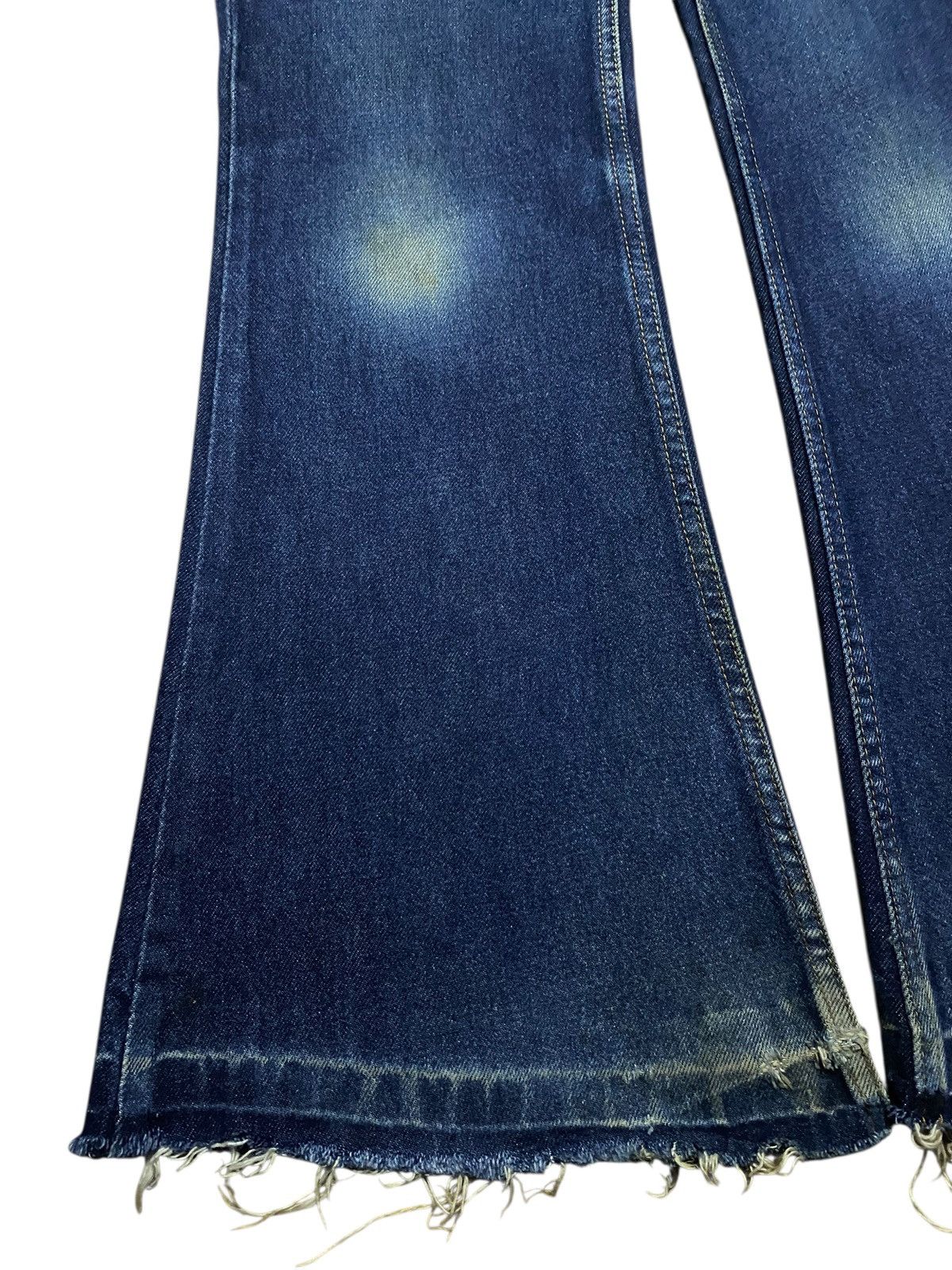 Levi's Levis 70s Bell Bottom Flare Bootcut Jeans Size US 31 - 7 Thumbnail