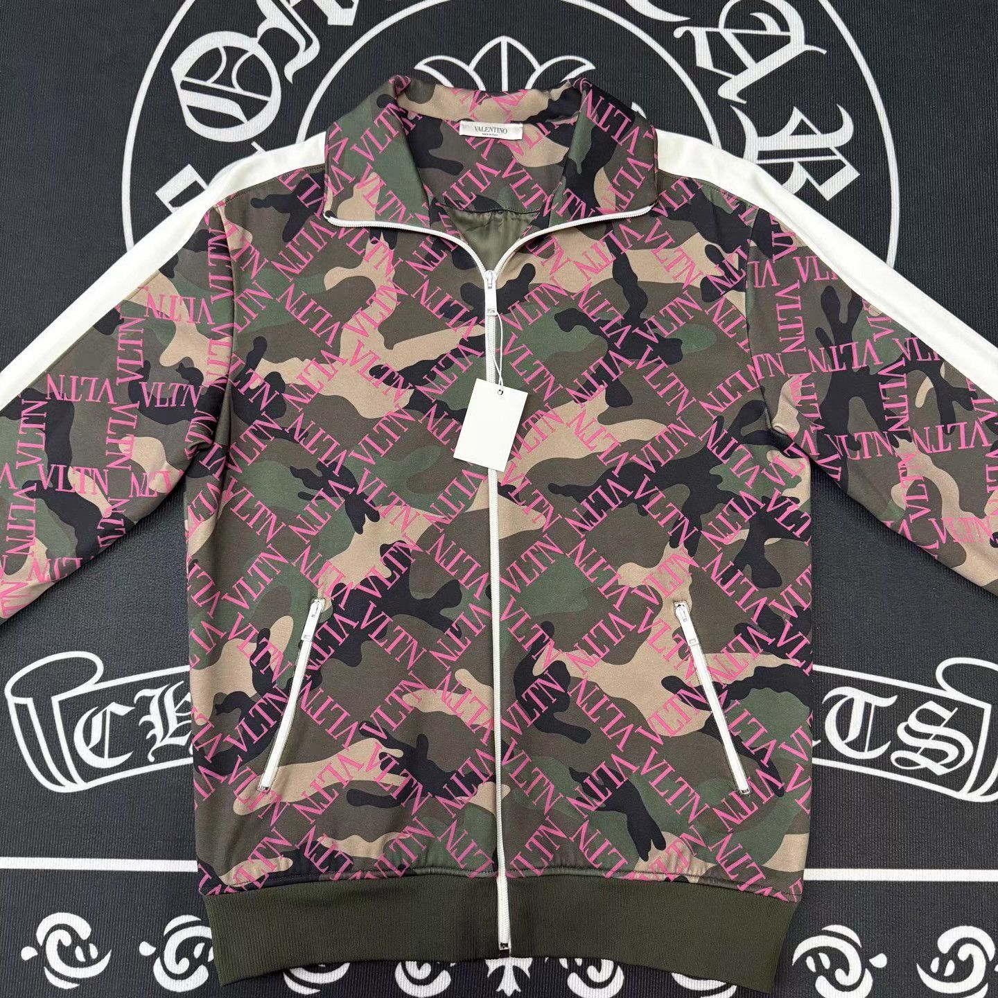Valentino Multi Camo Zip Front Bomber Jacket Size US M / EU 48-50 / 2 - 1 Thumbnail