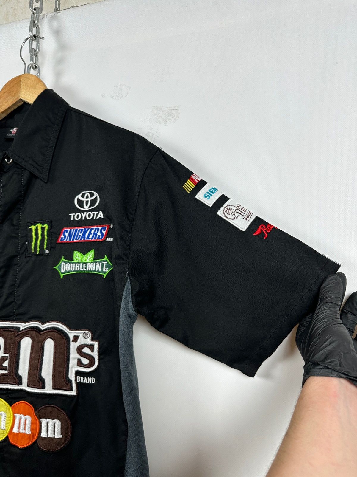 Formula 1 Vintage Kyle Busch NASCAR M&m's Racing Shorts Sleeve Shirt Size US M / EU 48-50 / 2 - 12 Thumbnail