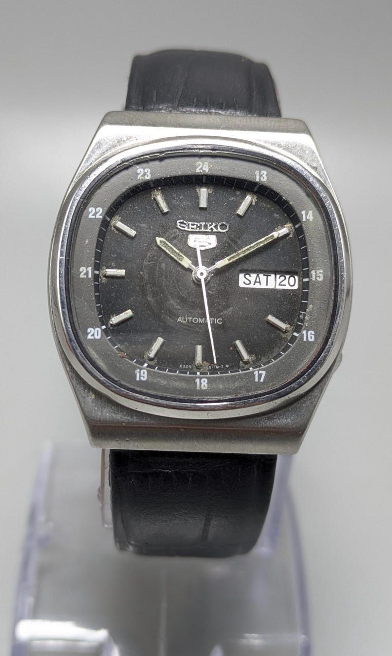 Seiko Rare Vintage Seiko 5 Automatic Day Date Movement Size ONE SIZE - 6 Thumbnail