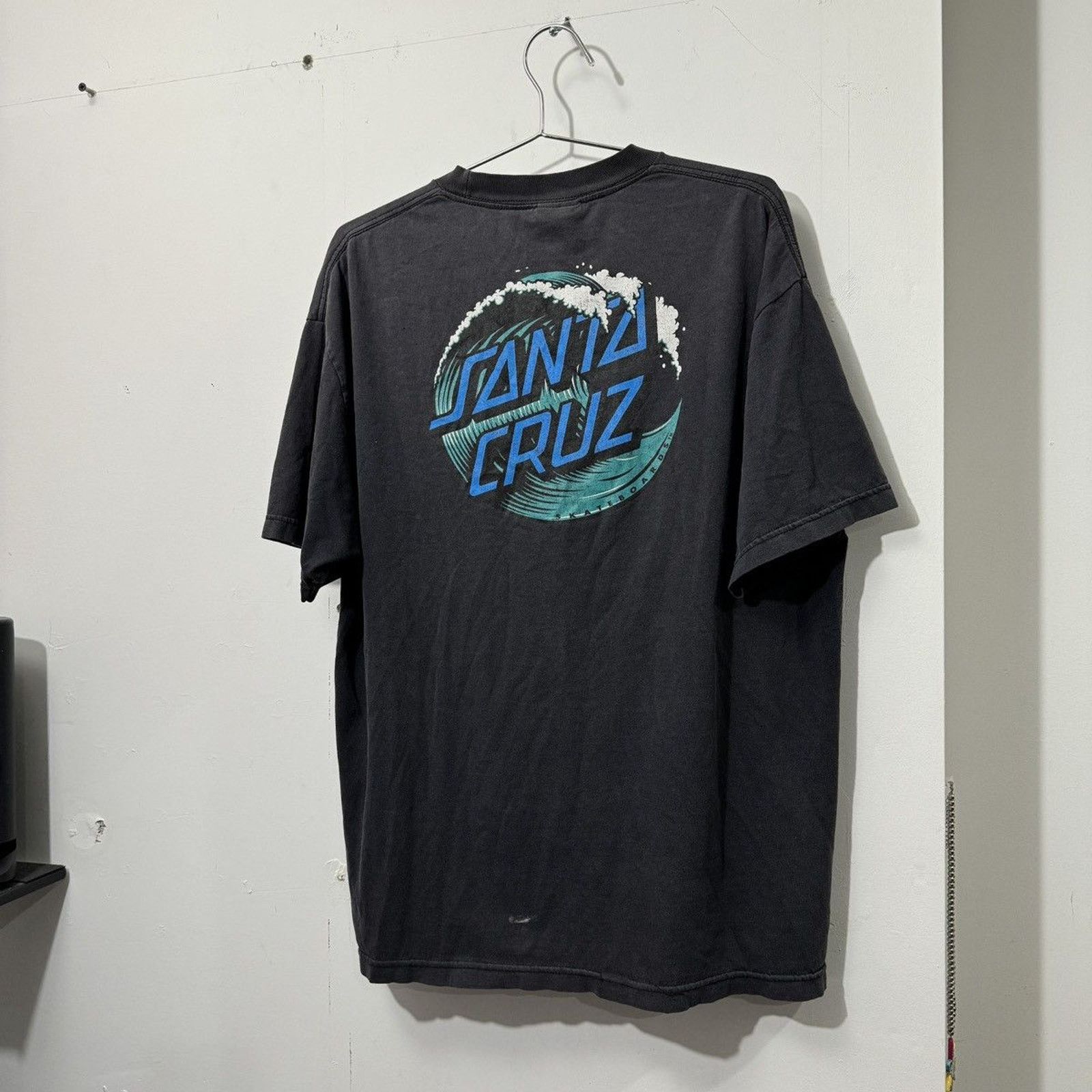 Vintage 90s Faded Santa Cruz Wave Surf Shirt ERD Grunge Chrome Size US XL / EU 56 / 4 - 8 Thumbnail