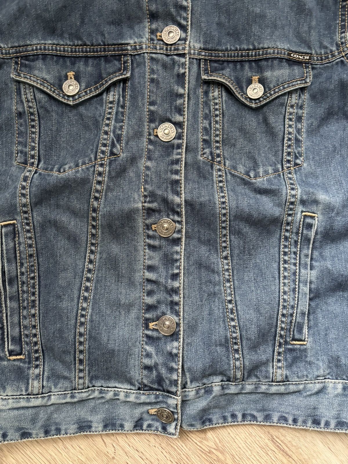 Coach COACH signature relaxed denim jacket 165/92 Size M / US 6-8 / IT 42-44 - 4 Thumbnail
