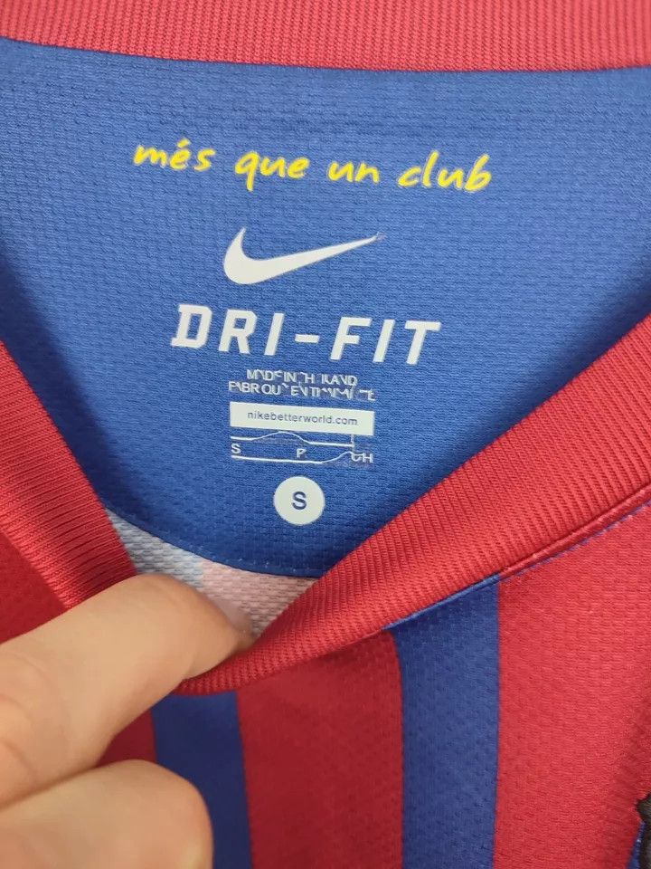 Nike FC BARCELONA 2011-12 HOME FOOTBALL SHIRT Kit SOCCER JERSEY Size US S / EU 44-46 / 1 - 15 Thumbnail