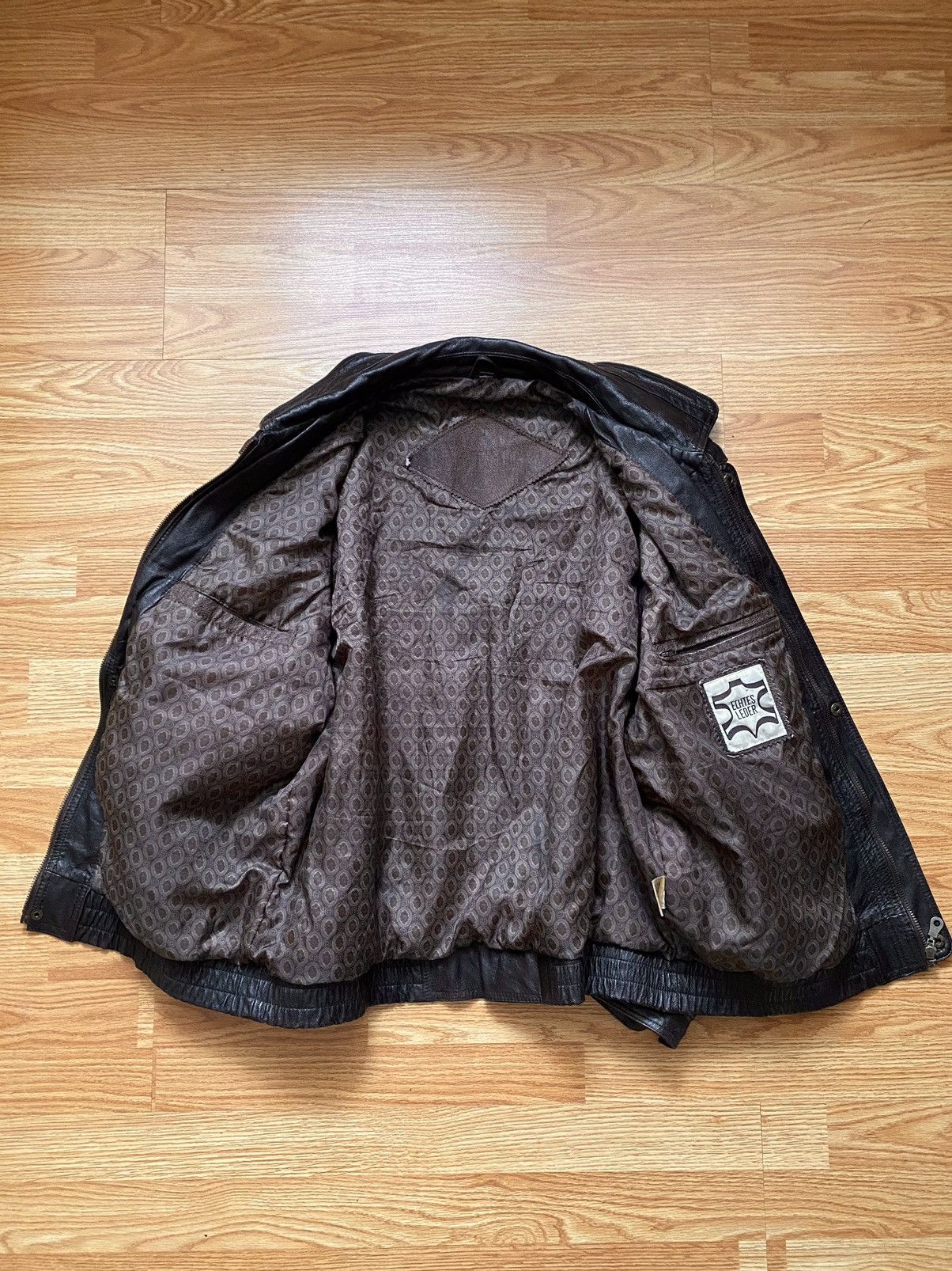 Vintage Vintage Leather Bomber Transformer Vest Jacket YKK Zip 80s Size US M / EU 48-50 / 2 - 10 Thumbnail
