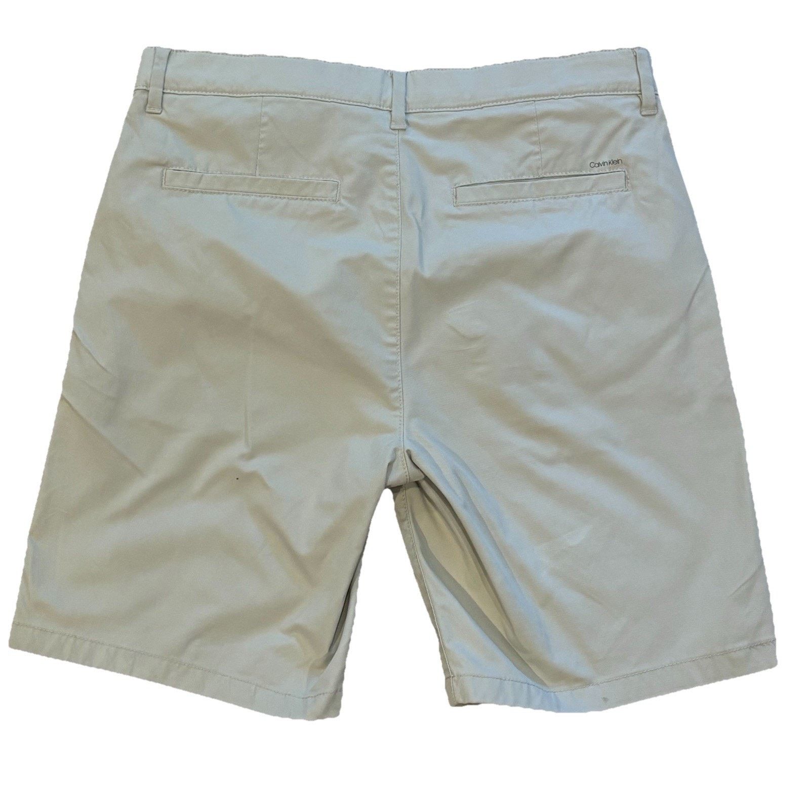 Calvin Klein Calvin Klein Flat Front Khaki Short Mens 30x9 Cotton Stretch Size US 30 / EU 46 - 2 Thumbnail