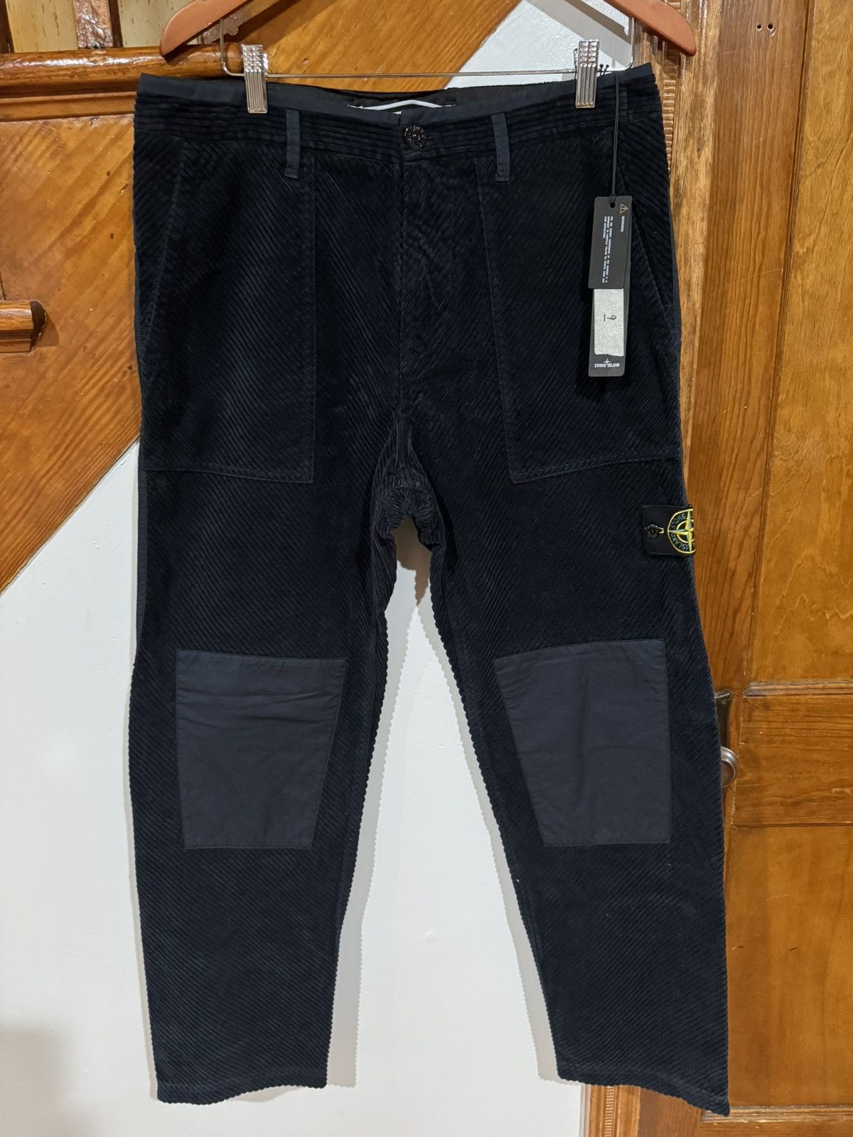 Stone Island Stone Island Navy Blue Corduroy Fatigue Cargo Pants sz. 30 Size US 30 / EU 46 - 5 Thumbnail