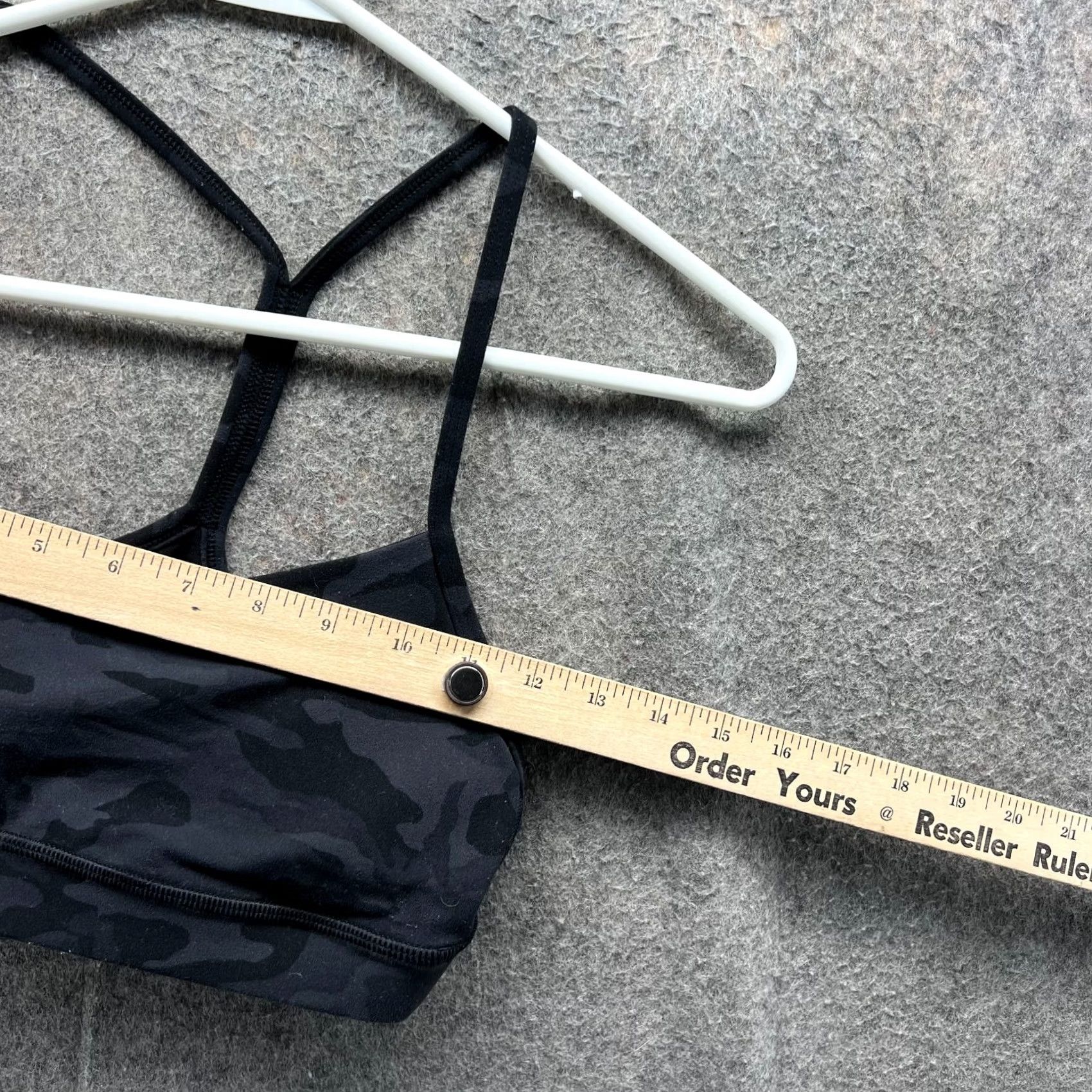 Lululemon Lululemon Womens 6 Black Gray Camouflage Flow Y Bra Incognito Sporty Size ONE SIZE - 3 Thumbnail