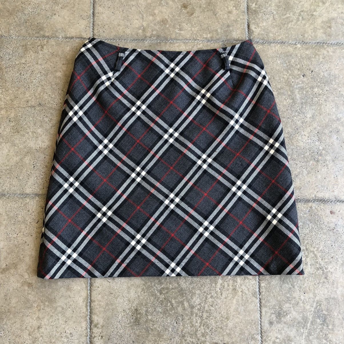 Burberry Burberrys Blue Label Tartan Wool Skirt ( Japan Exclusive ) Size 25" / US 0 / IT 36 - 1 Thumbnail