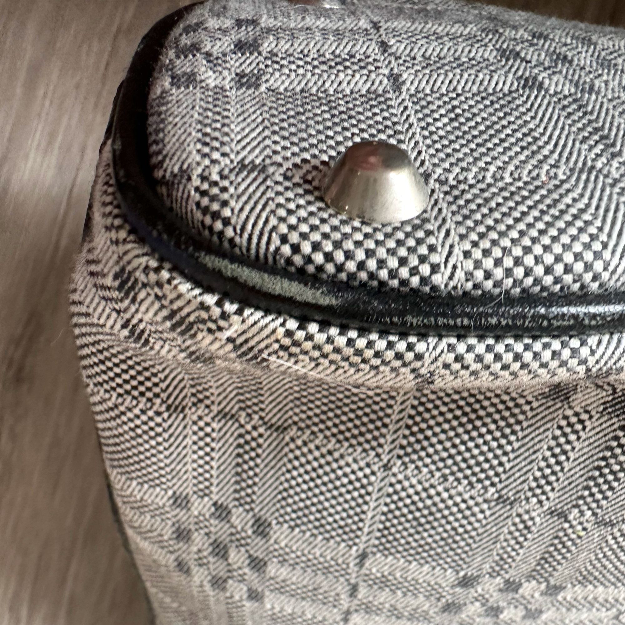 Burberry Burberry Gray Nova Check Satchel/ Tote with Black Leather B Size ONE SIZE - 13 Thumbnail