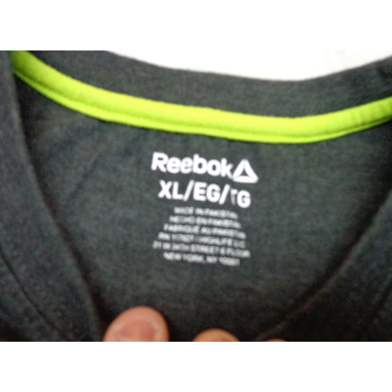 Reebok Reebok Charcoal Heather Gray Neon Green Logo T-shirt XL Mens Regular Cotton Blend Crew Neck Short Sleeve with Logo Printed T-Shirt Size US XL / EU 56 / 4 - 4 Thumbnail