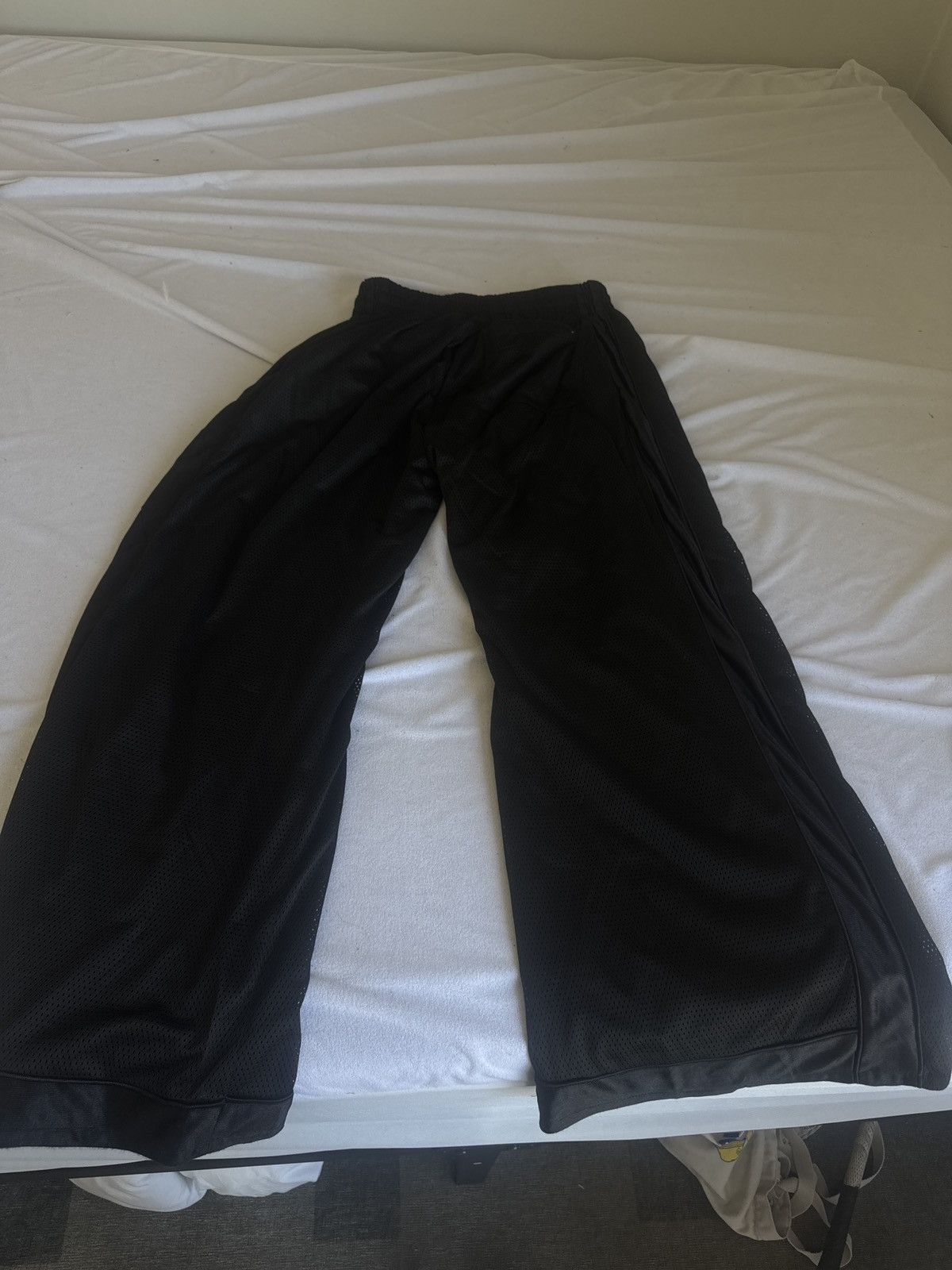 basketcase gallery Basketcase black mesh sweats Size US 34 / EU 50 - 2 Thumbnail