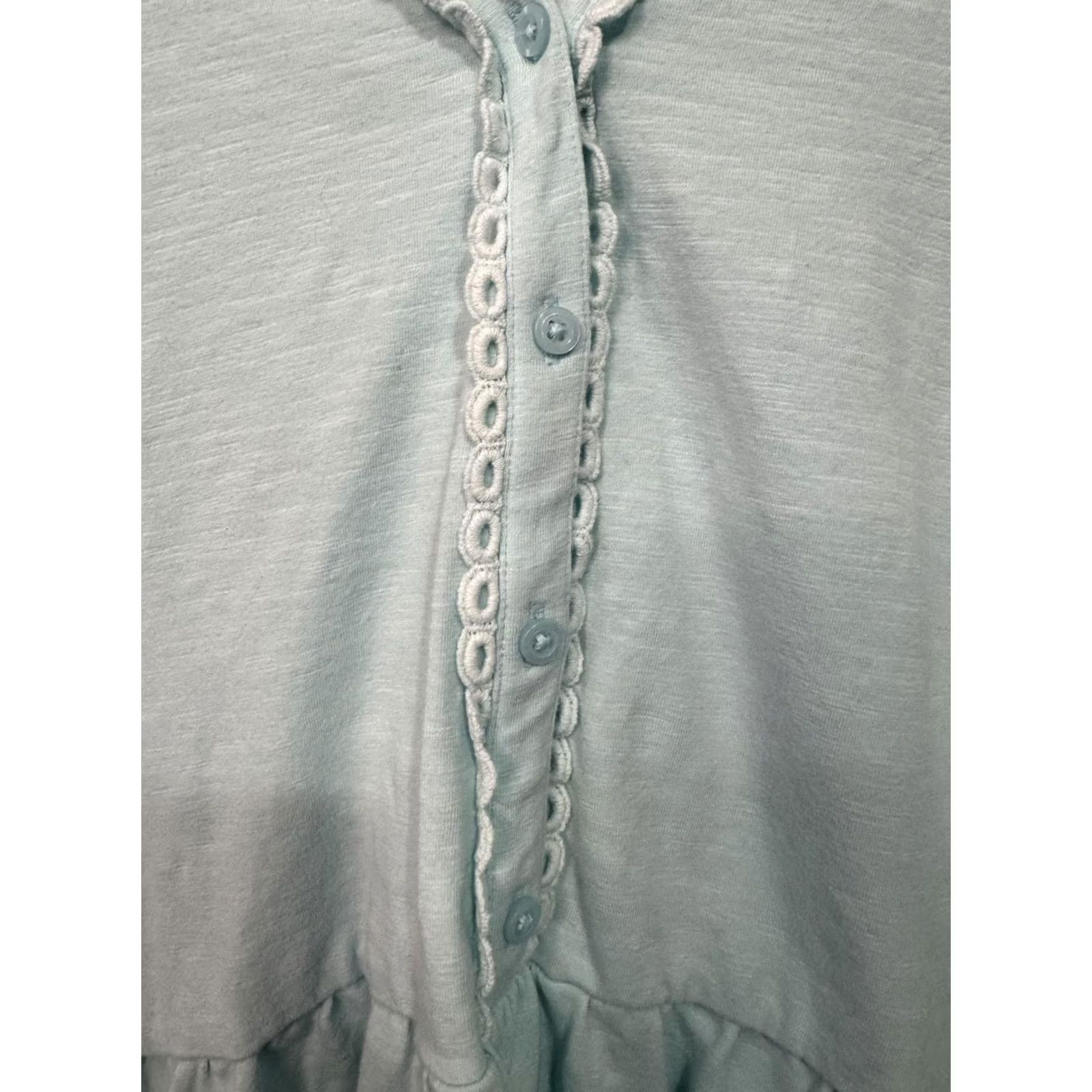 Vintage d&co Light Blue Long Sleeve Button-Up Top Women L Blouse 100% Cotton Solid Button Details Vintage No Size L / US 10 / IT 46 - 2 Thumbnail