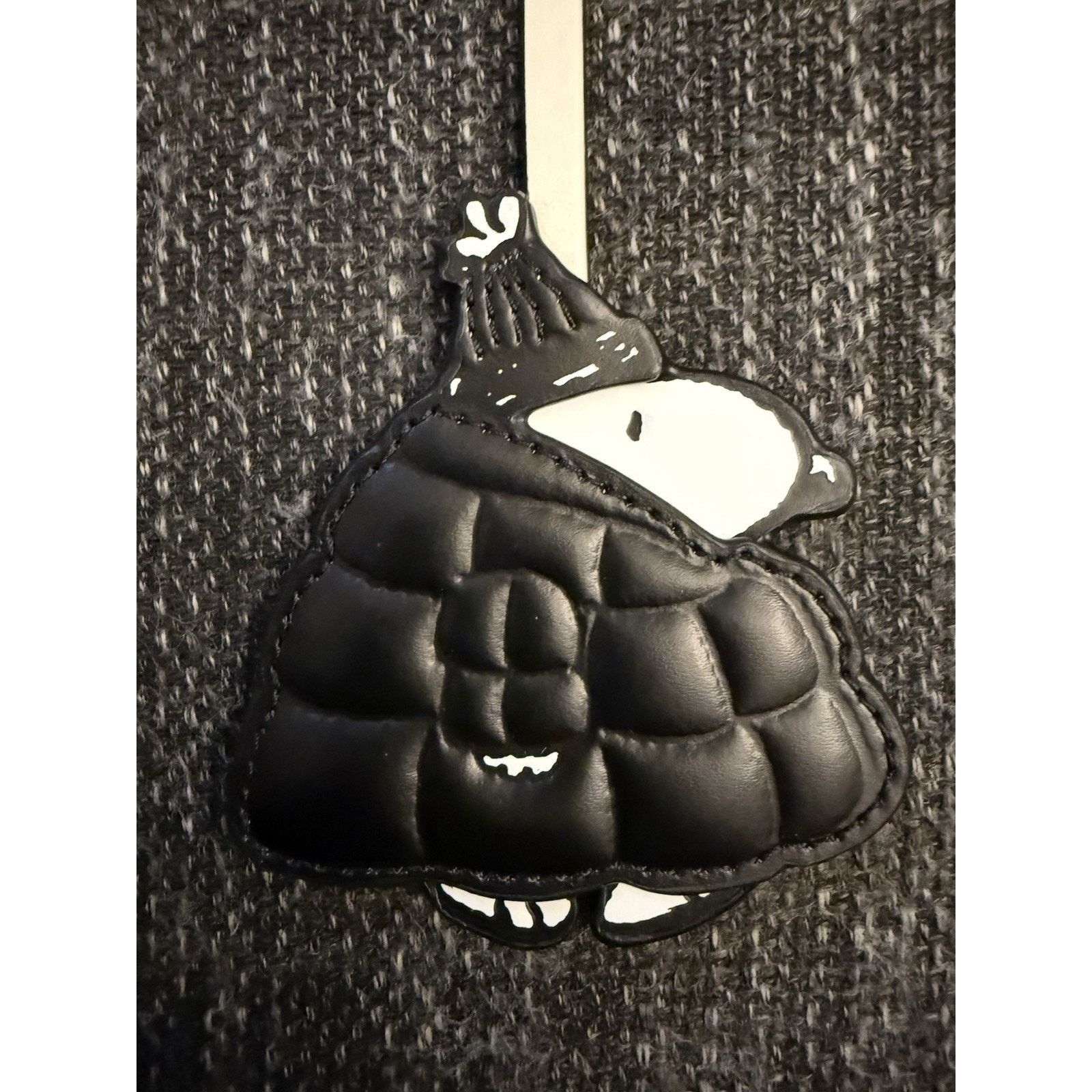 Jack Spade NWT PEANUTS X KATE SPADE LEATHER SNOOPY BAG CHARM KEY FOB Size ONE SIZE - 1 Thumbnail