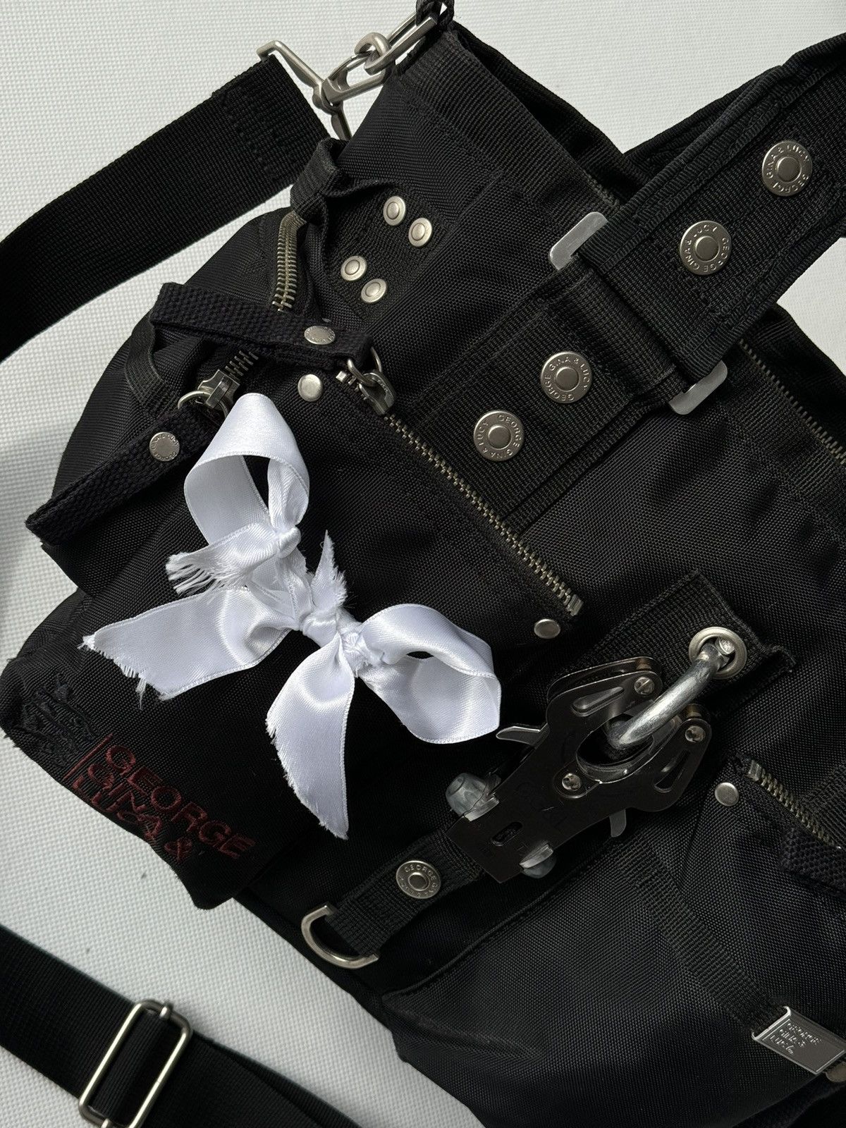 George Gina & Lucy × Japanese Brand Very Rare George Gina & lucy Y2k Alyx Bag Crossbody Handbag Size ONE SIZE - 16 Thumbnail