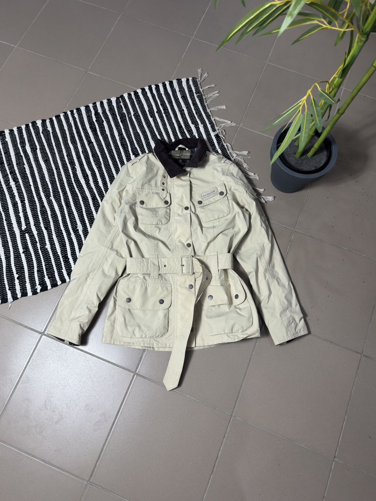 Barbour VINTAGE BARBOUR 2000s JACKET WITH BELT Size S / US 4 / IT 40 - 1 Thumbnail