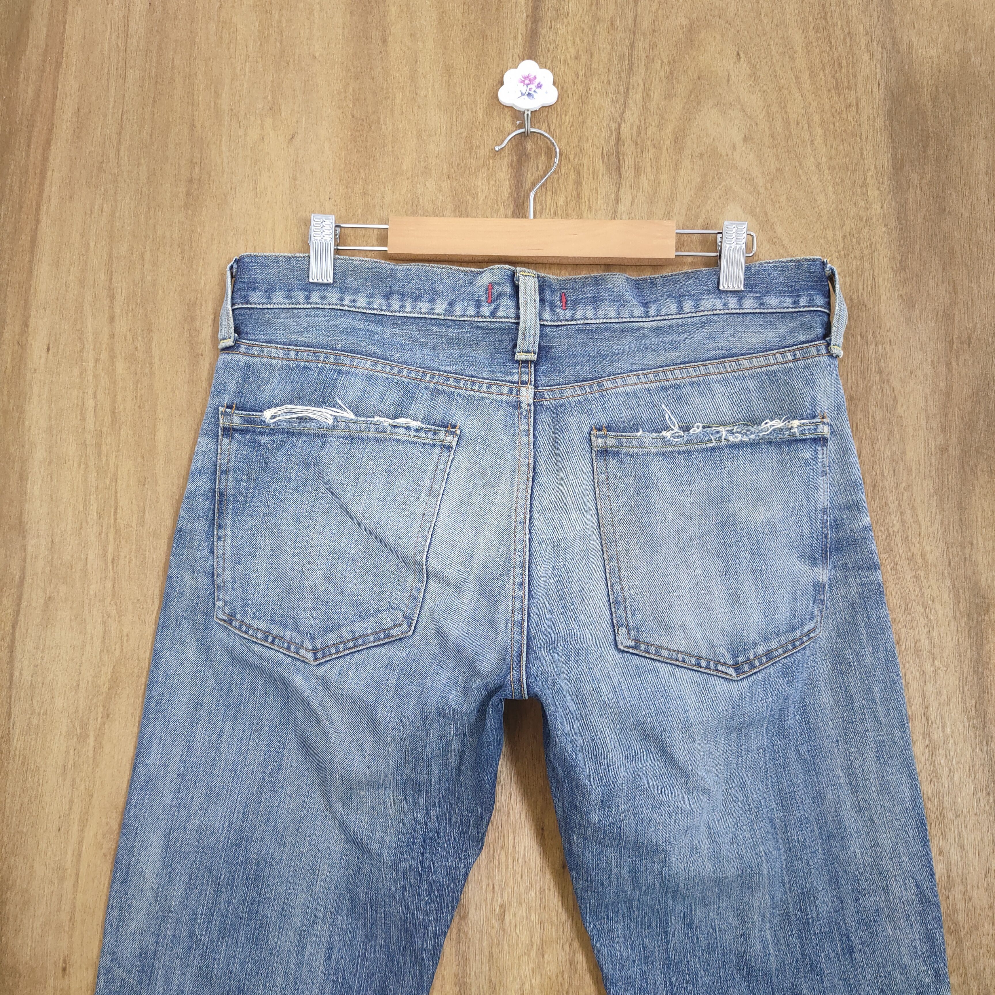Jean VINTAGE REDCARD BUTTON FLY DISTRESSED JEAN DENIM PANTS Size US 31 - 9 Thumbnail