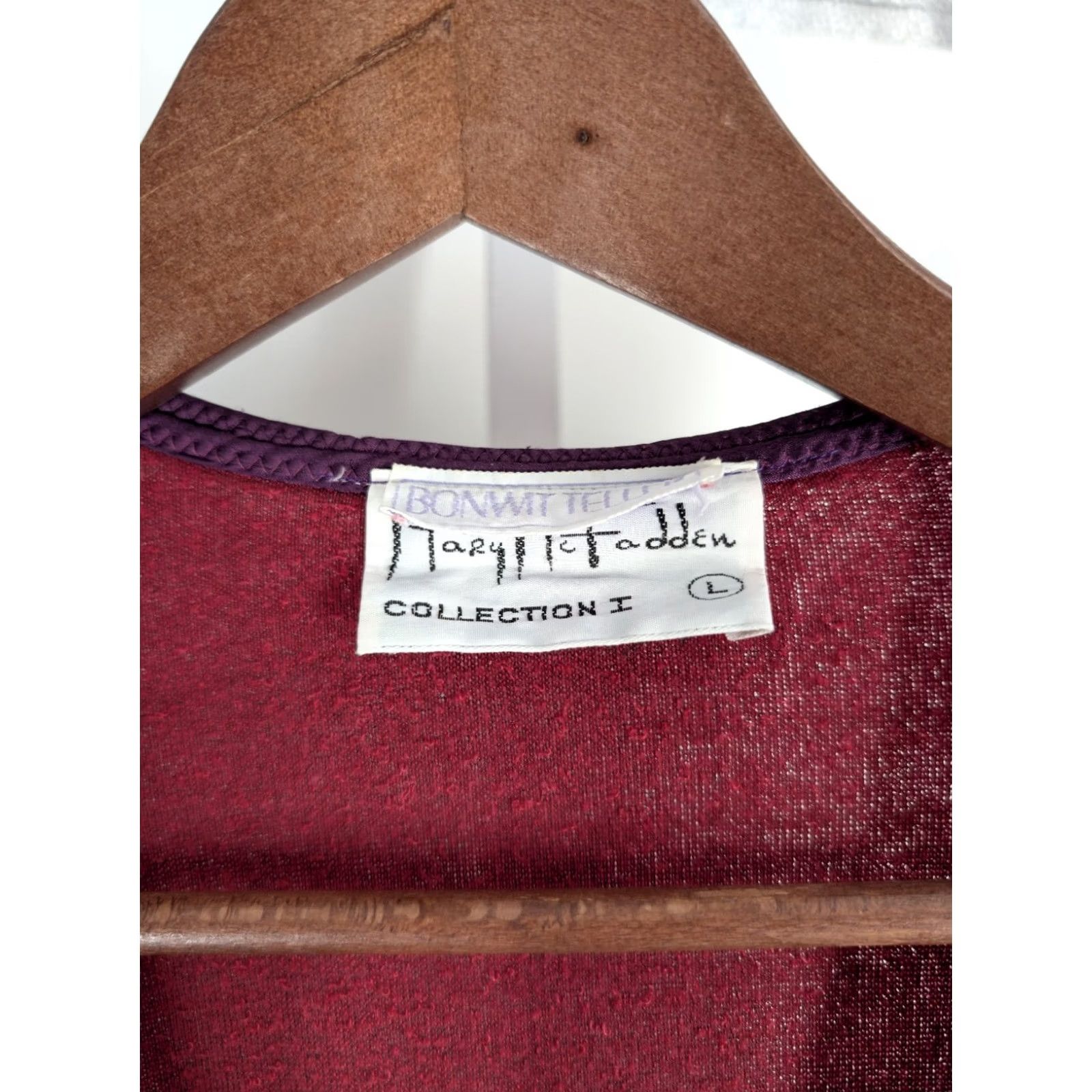Mary McFadden VINTAGE Mary McFadden Couture Collection Robe Womens L Red Rayon Tie 49" 3/4 Sleeve Size L / US 10 / IT 46 - 4 Thumbnail
