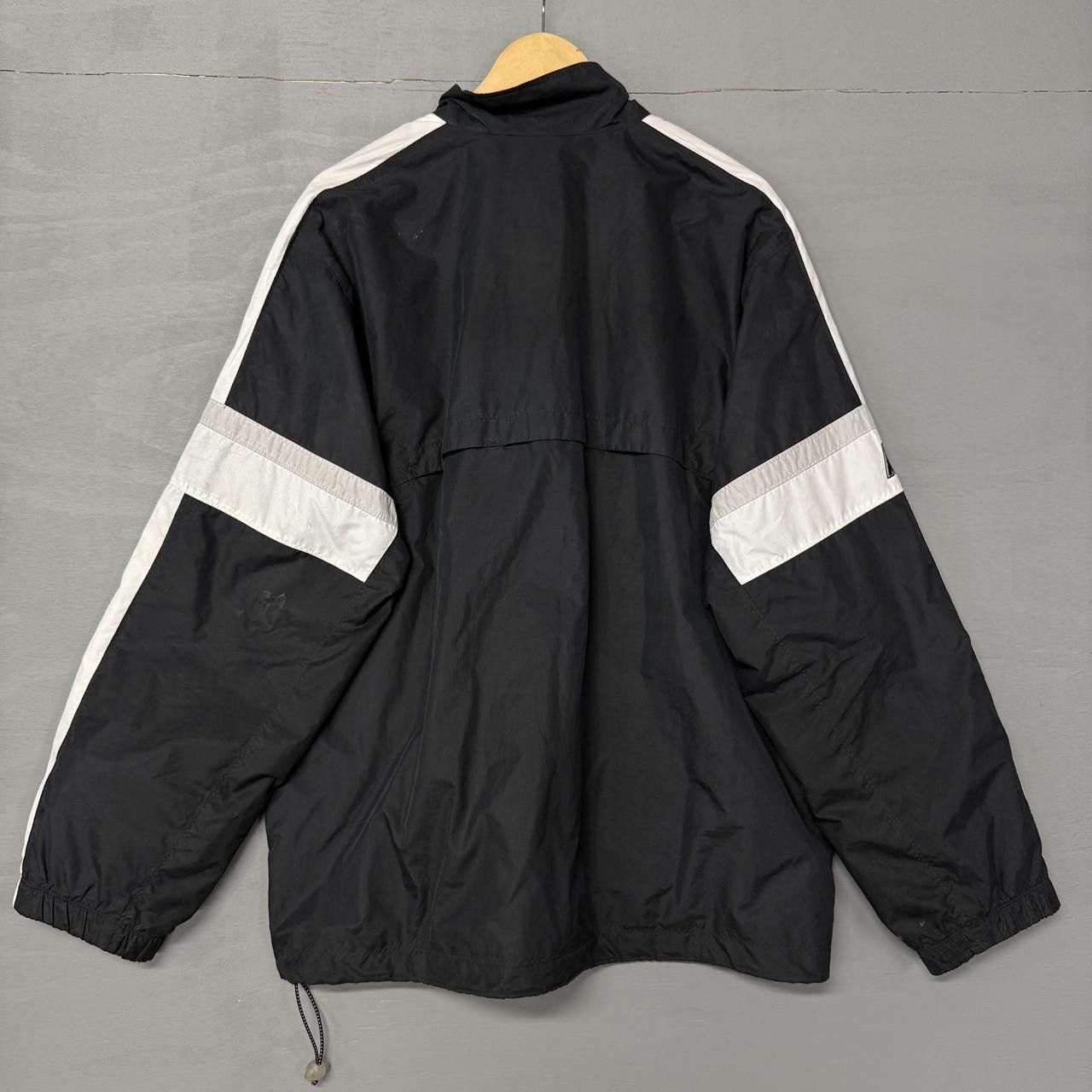 Nike Vintage Nike Y2K Zip Up Windbreaker Two Tone Jacket Size XL Size US XL / EU 56 / 4 - 2 Thumbnail
