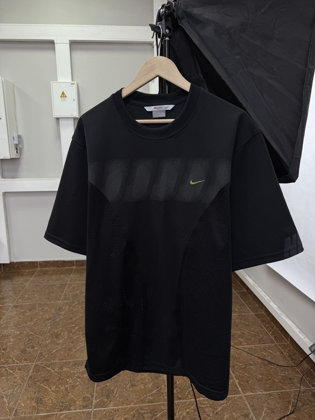 Nike 🇺🇸 Vintage 90s Nike Athletic T-Shirt Rare Retro Y2K Hype Size US L / EU 52-54 / 3 - 1 Thumbnail