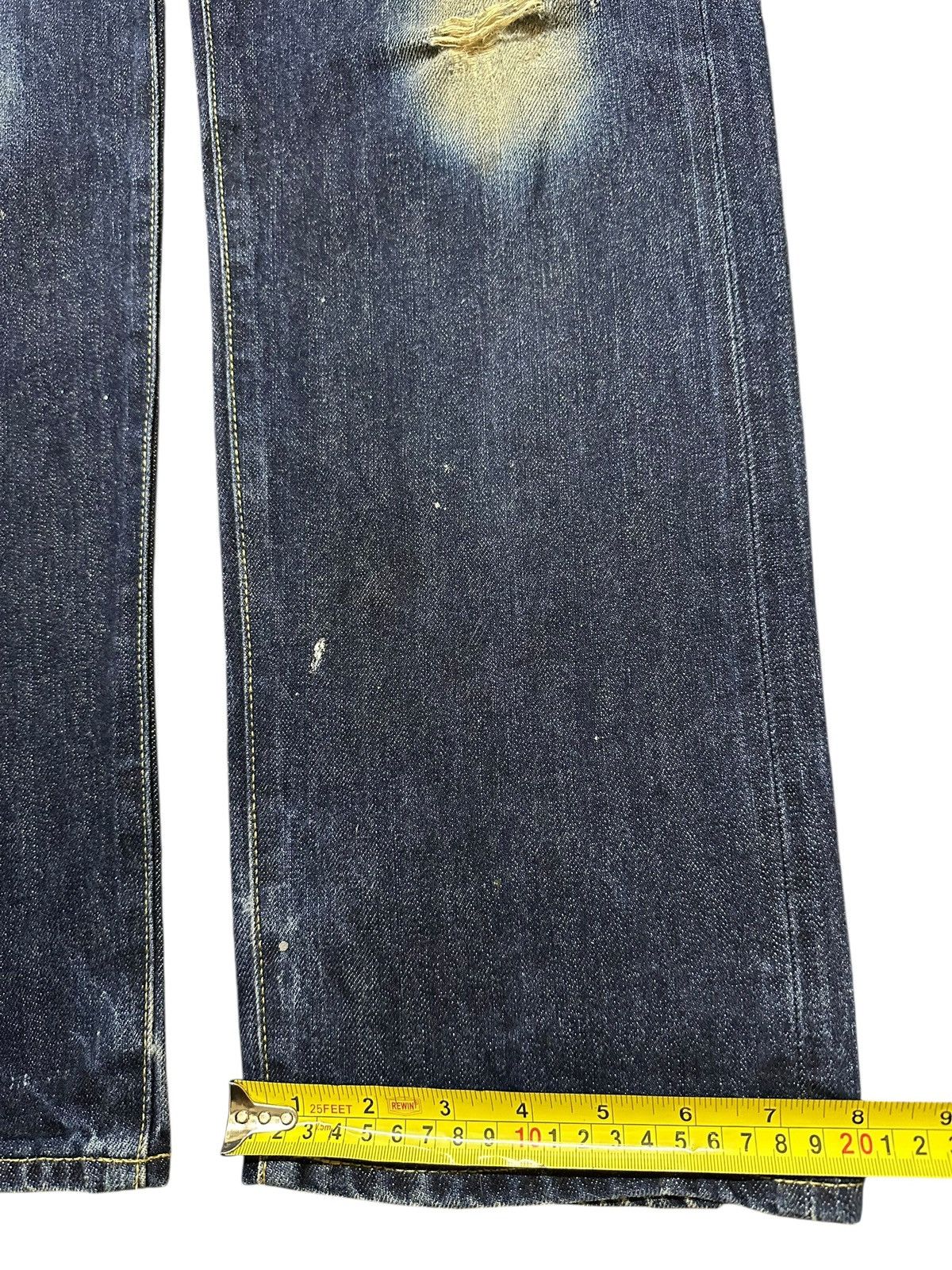 Japanese Brand Vintage Japanese Uniqlo Selvedge Faded Wash Distress Jeans Size US 34 / EU 50 - 19 Thumbnail