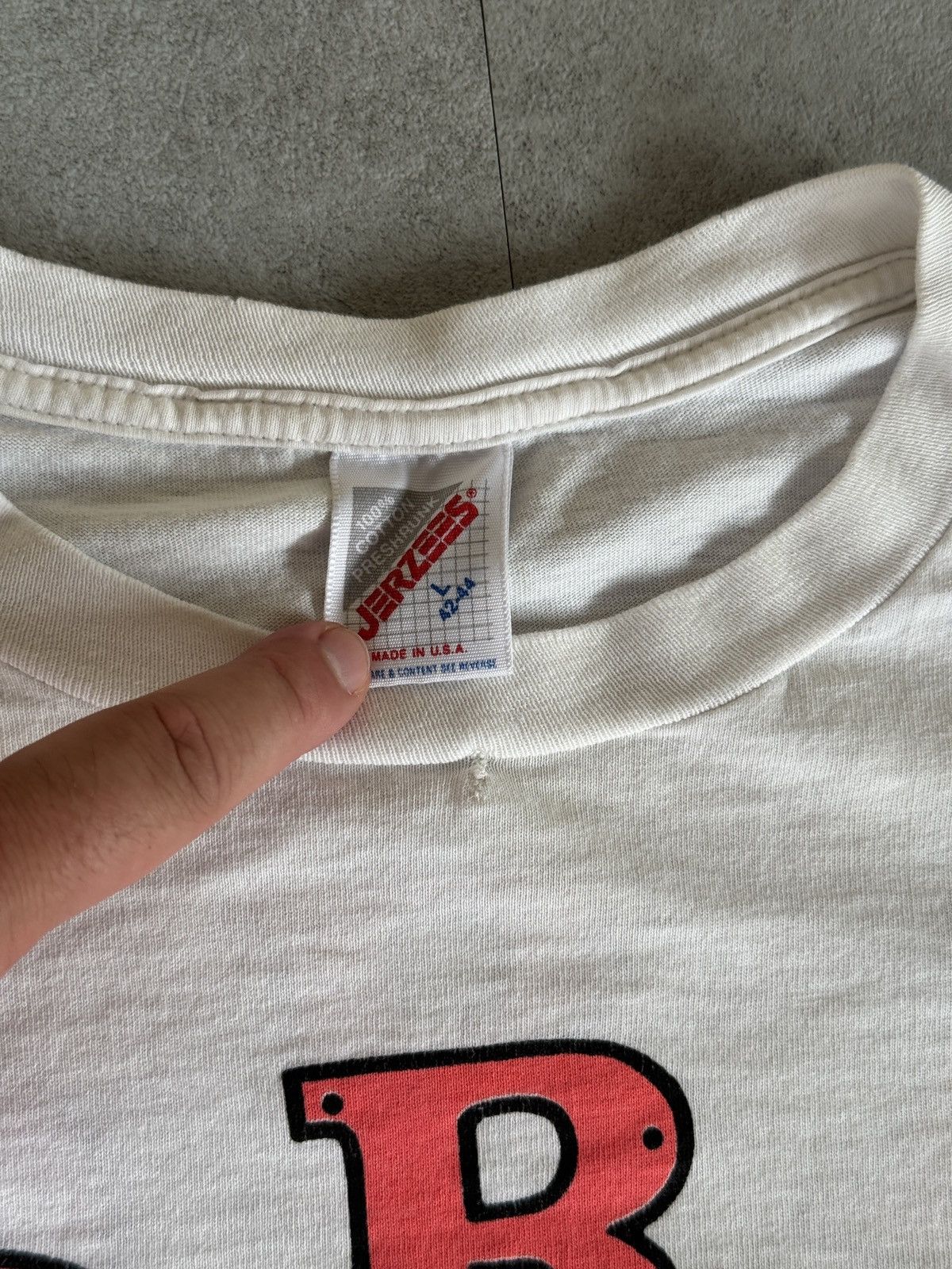Other *RARE* VINTAGE 1991 80s 90s TEE WORLD GYM T-SHIRT GORILLA Size US L / EU 52-54 / 3 - 6 Thumbnail